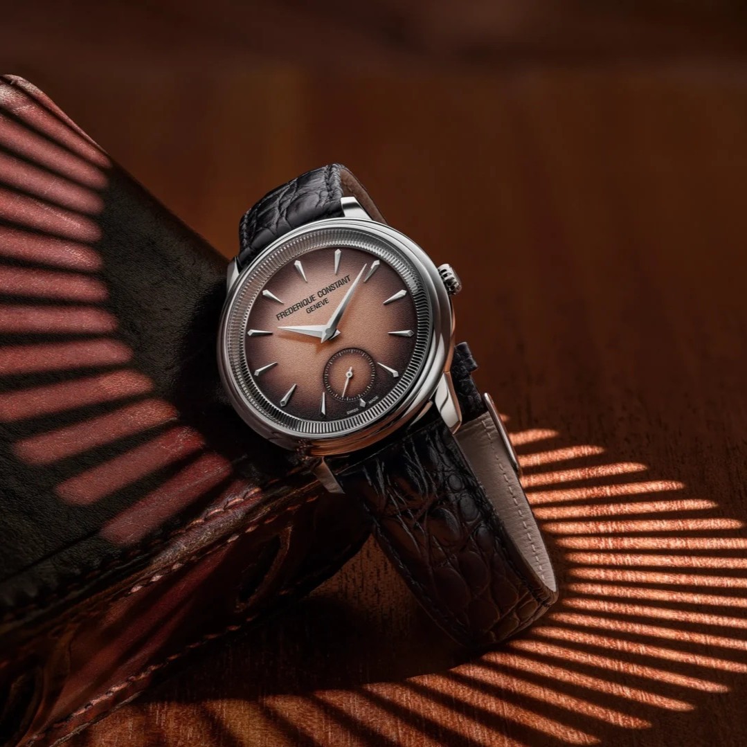 FREDERIQUE CONSTANT Classics Moneta Handwinding Salmon Gradient Dial 38.5mm Silver Stainless Steel Black Leather Strap FC-435BBL3S6 - 5
