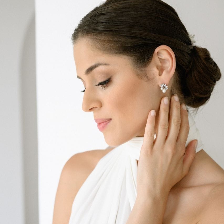 EARRINGS Full Stone Gloria Hope Silver Plated with Zircon Stones and Pearls GH25W-10081 - 