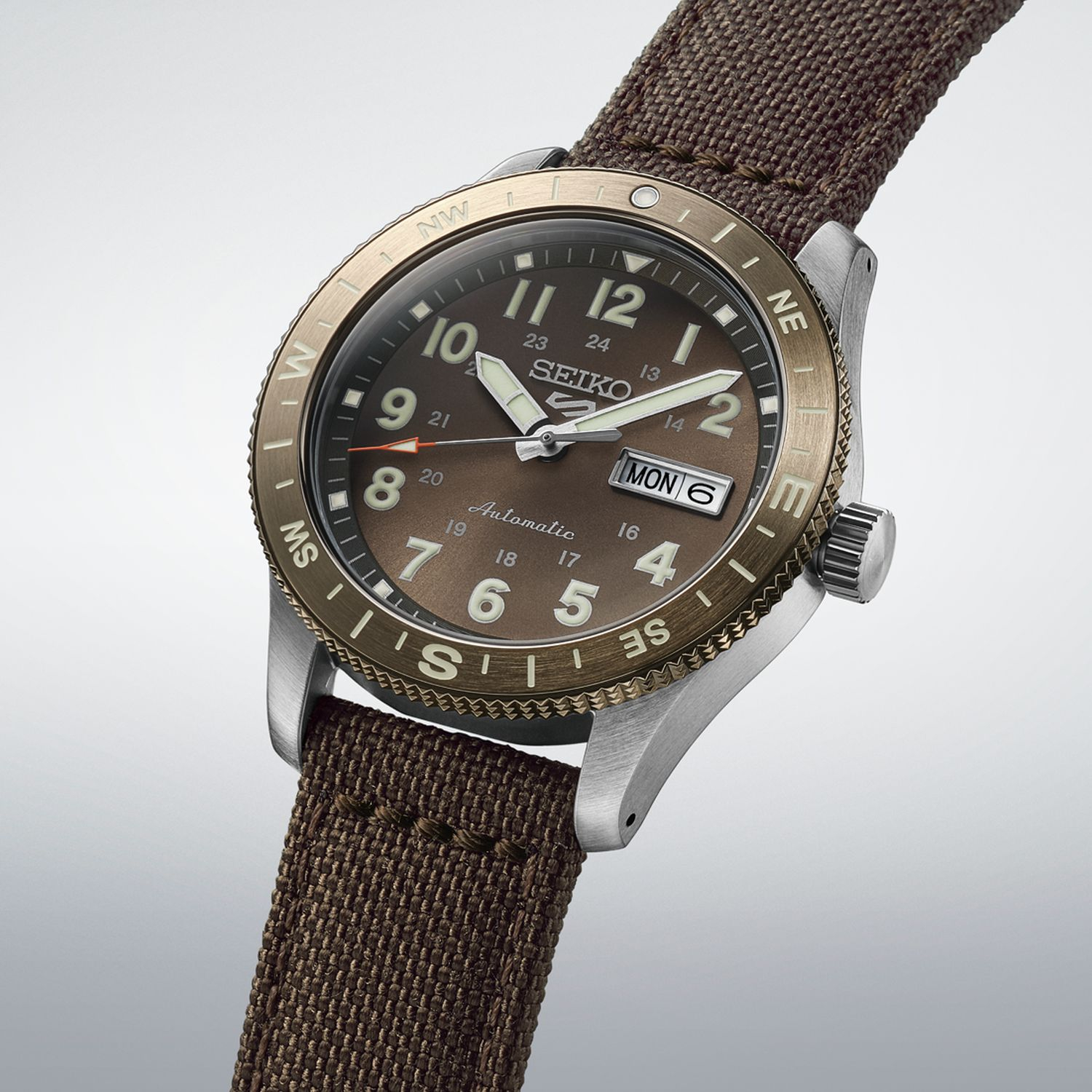 SEIKO 5 Sports Field Series Automatic Blue Dial 41mm Silver Stainless Steel Green Fabric Strap HDB009K1J - 3