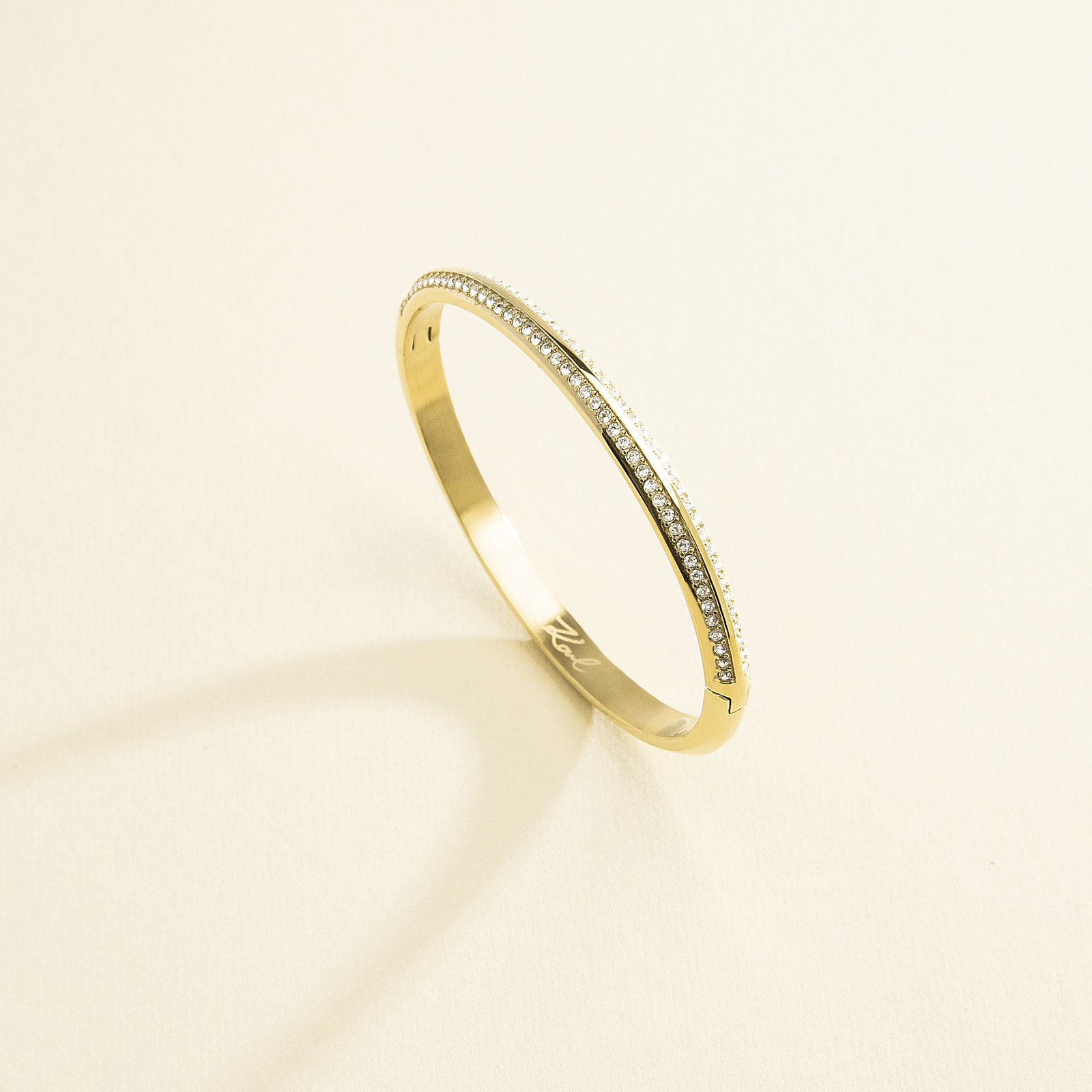 ΒΡΑΧΙΟΛΙ Bangle KARL LAGERFELD από Επιχρυσωμένο Ανοξείδωτο Ατσάλι με Πέτρες Ζιργκόν KLBJY05 - 