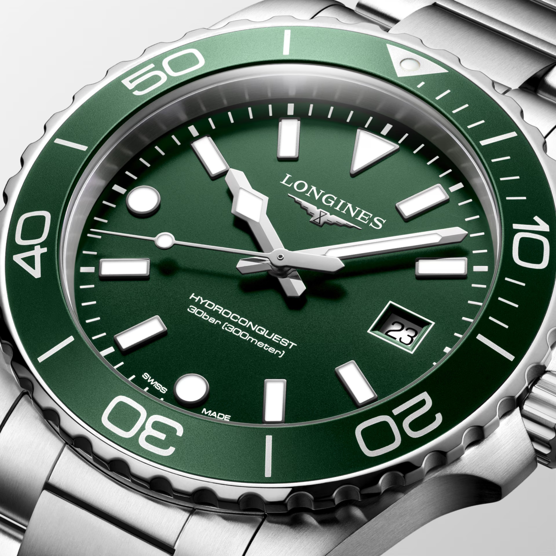 LONGINES HydroConquest Quartz Green Dial 42mm Silver Stainless Steel Bracelet L37694066 - 