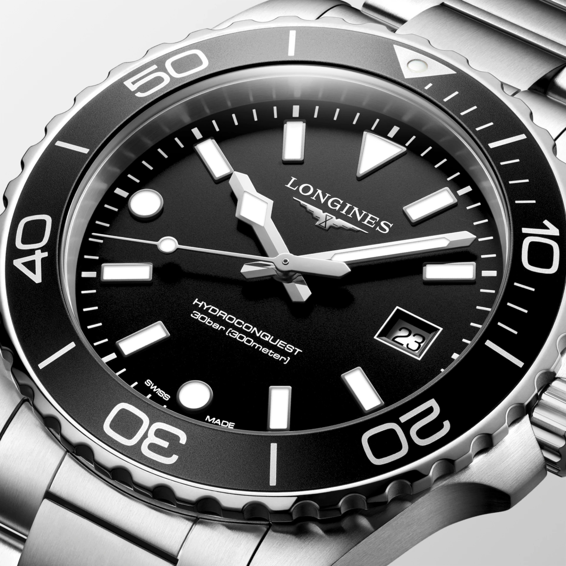LONGINES HydroConquest Quartz Black Dial 42mm Silver Stainless Steel Bracelet L37694566 - 