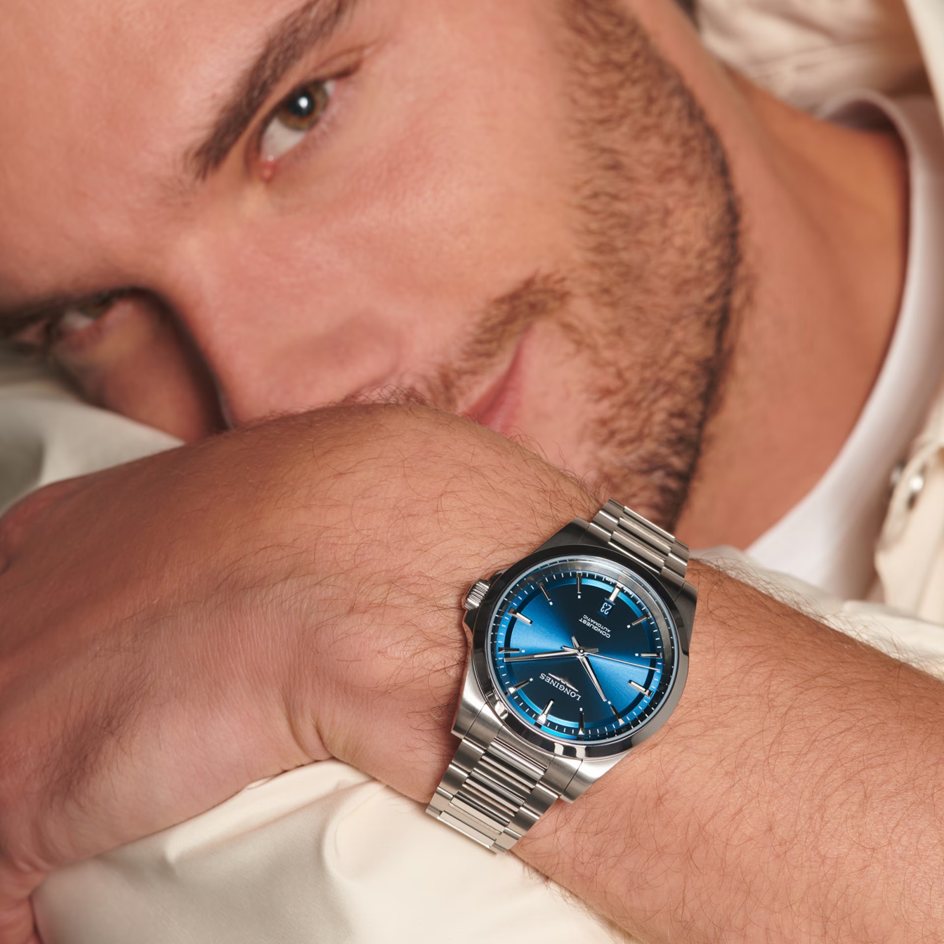 LONGINES Conquest Automatic Sunray Blue Dial 41mm Silver Stainless Steel Bracelet L38304926 - 