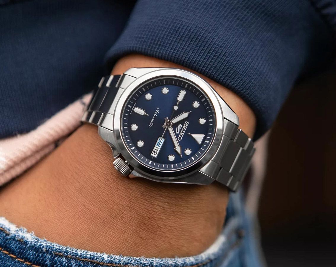 SEIKO 5 Sports Automatic Blue Dial 40mm Silver Stainless Steel Bracelet SRPE53K1F - 8