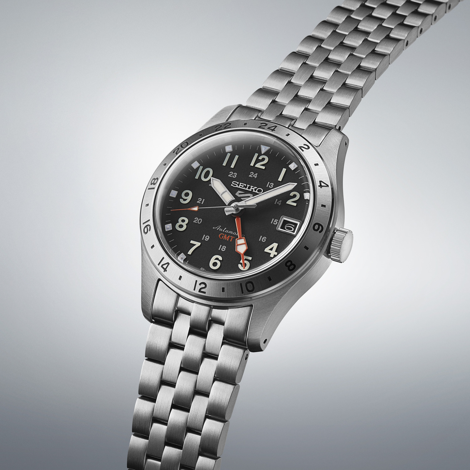 SEIKO 5 Sports Field Series 'Deploy' Automatic GMT Black Dial 39.4mm Silver Stainless Steel Bracelet SSK023K1 - 3