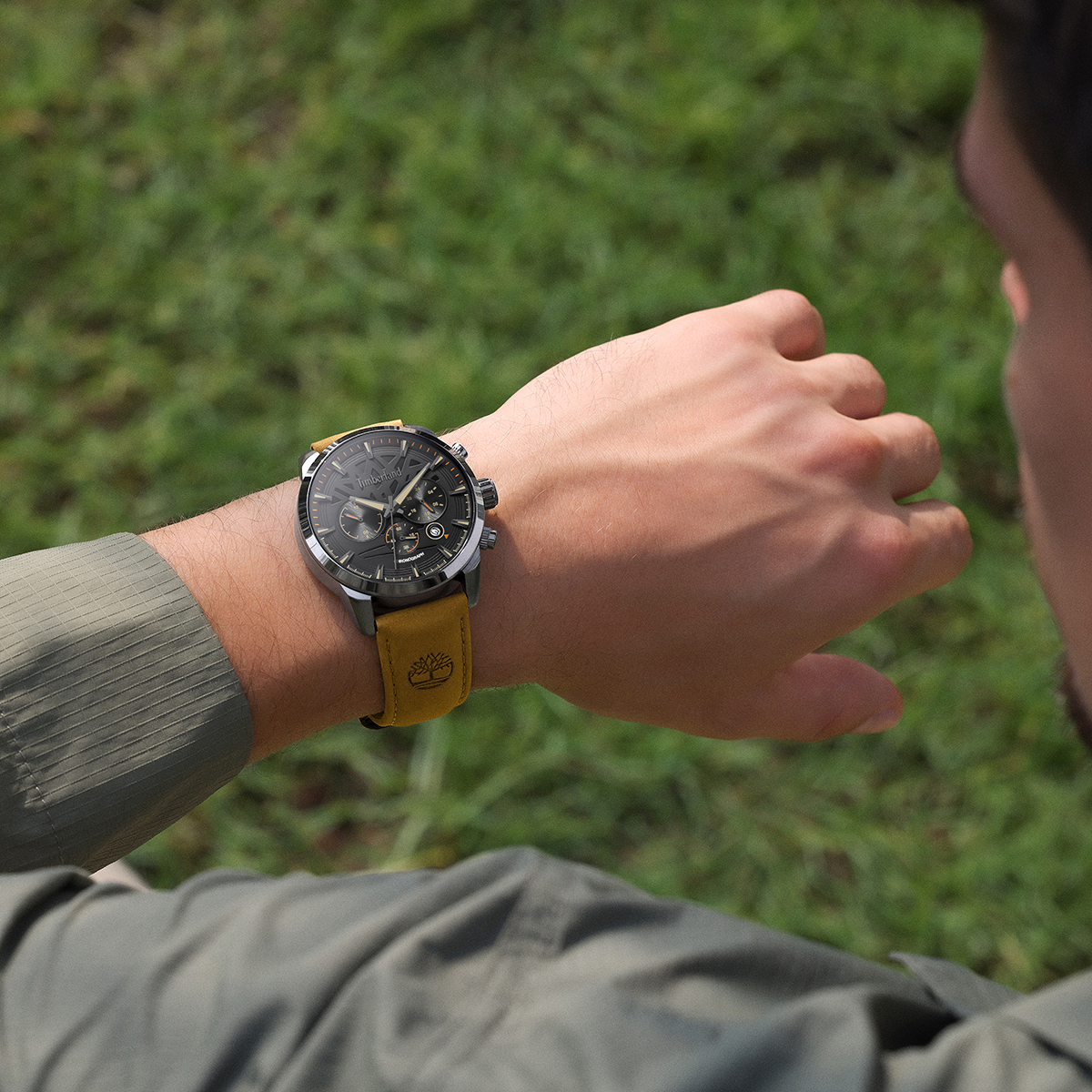 TIMBERLAND Henniker II Chronograph Black Dial 46mm Black Stainless Steel Beige Leather Strap TDWGF0095003 - 