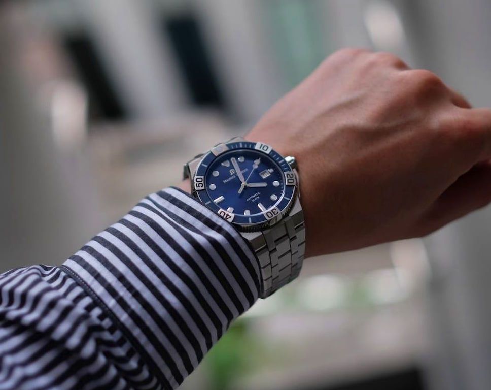 MAURICE LACROIX Aikon Venturer 43mm Silver Stainless Steel Bracelet AI6058-SS002-430-1 - 6