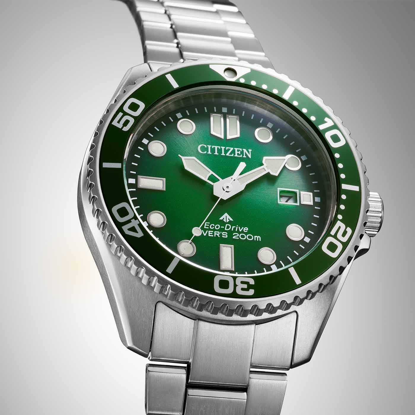 CITIZEN Promaster Eco-Drive Diver 200M Green Dial 40.55mm Silver Stainless Steel Bracelet BN0269-50W - 