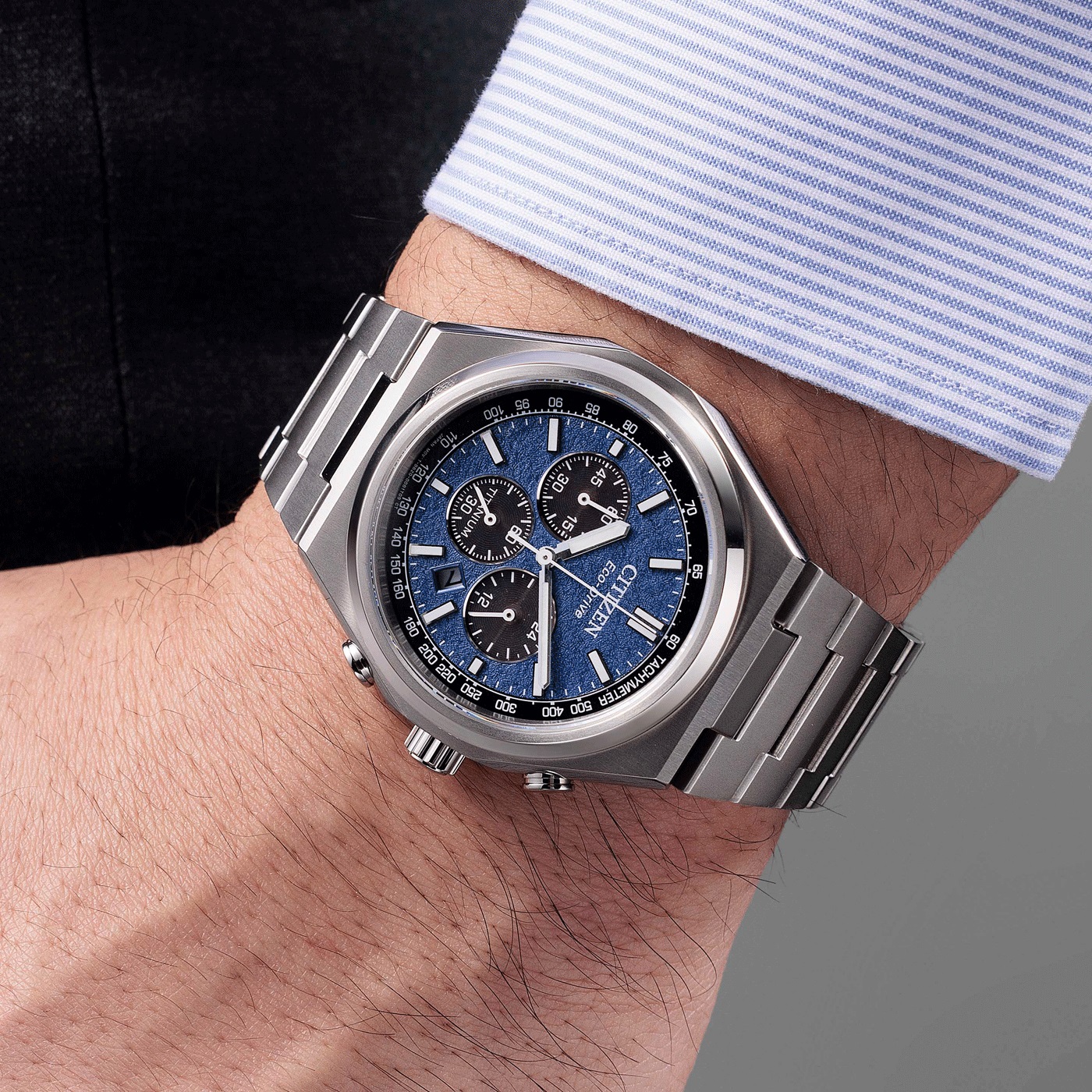 CITIZEN Chronograph Eco-Drive Blue Dial 41mm Super Titanium Steel Bracelet CA4610-85L - 