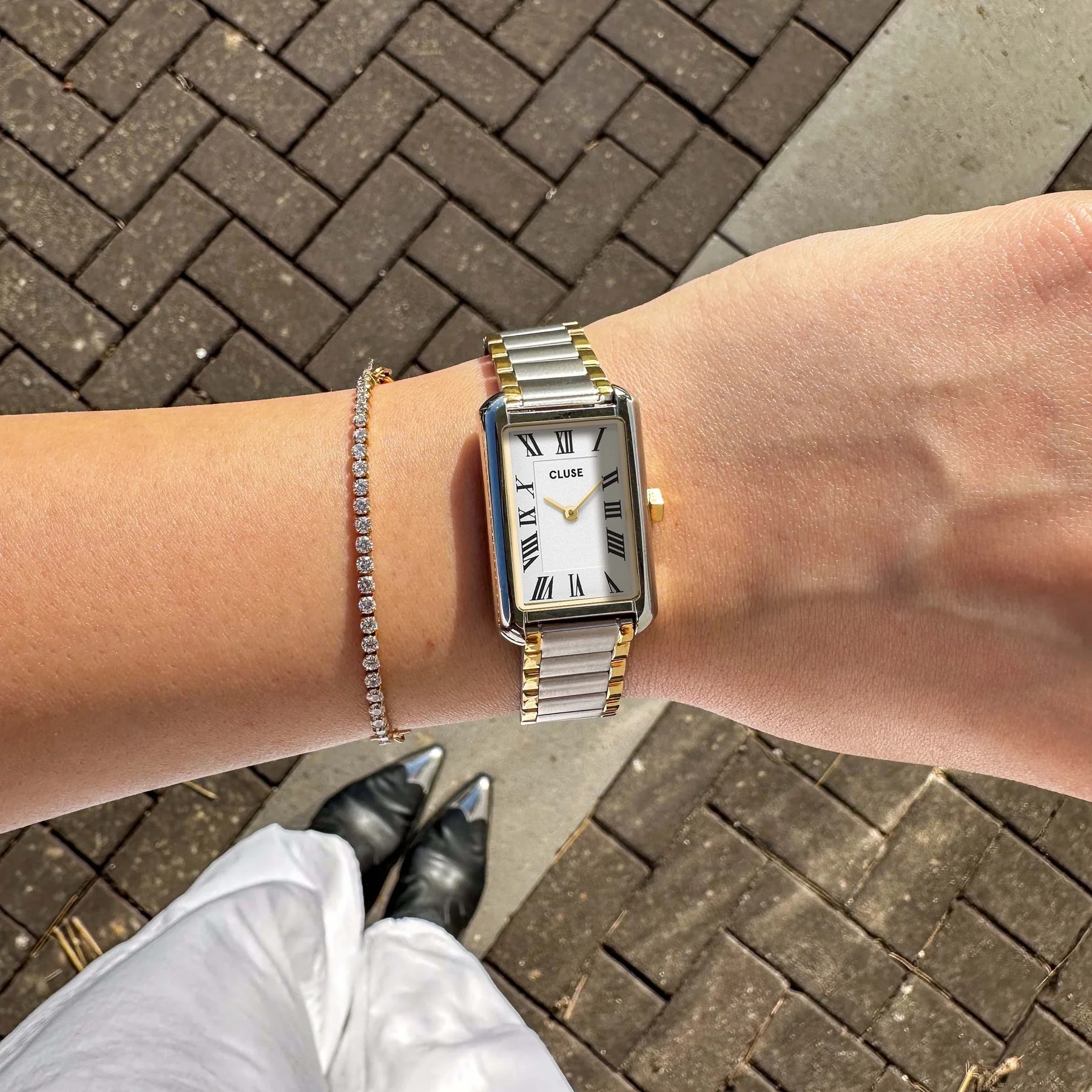 CLUSE Belisenna White Dial 21mm Two-Tone Gold-Plated  Stainless Steel Bracelet CW15003 - 5