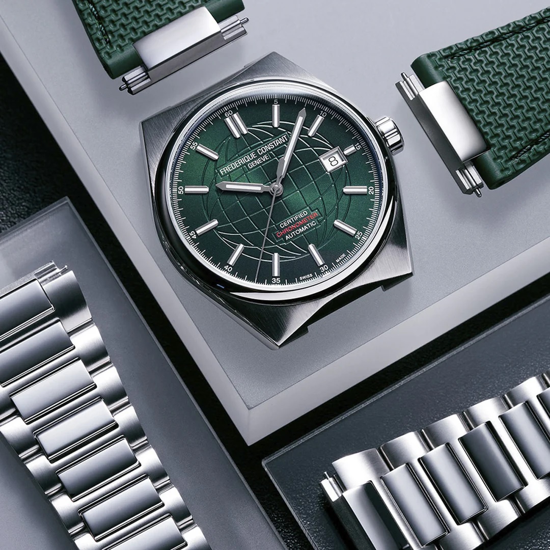 FREDERIQUE CONSTANT Highlife COSC Automatic Green Dial 39mm Silver Stainless Steel Bracelet FC-303G3NH6B - 5