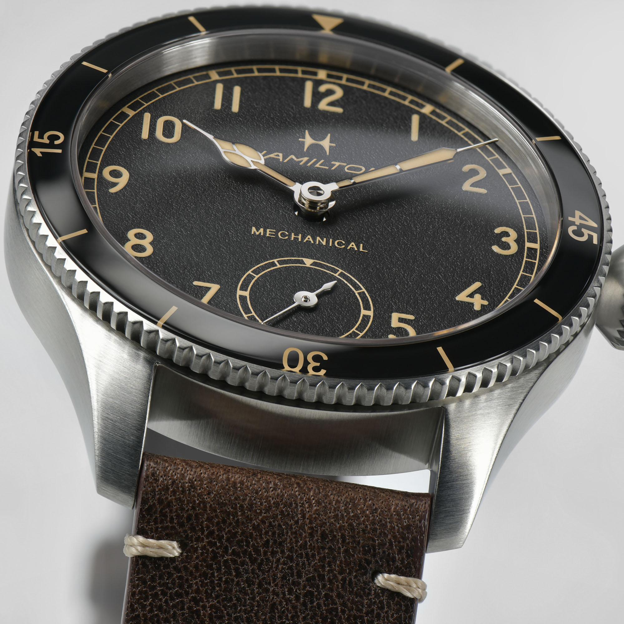 HAMILTON Khaki Aviation Pilot Pioneer Mechanical Black Dial 43mm Silver Stainless Steel Brown Leather Strap H76719530 - 4