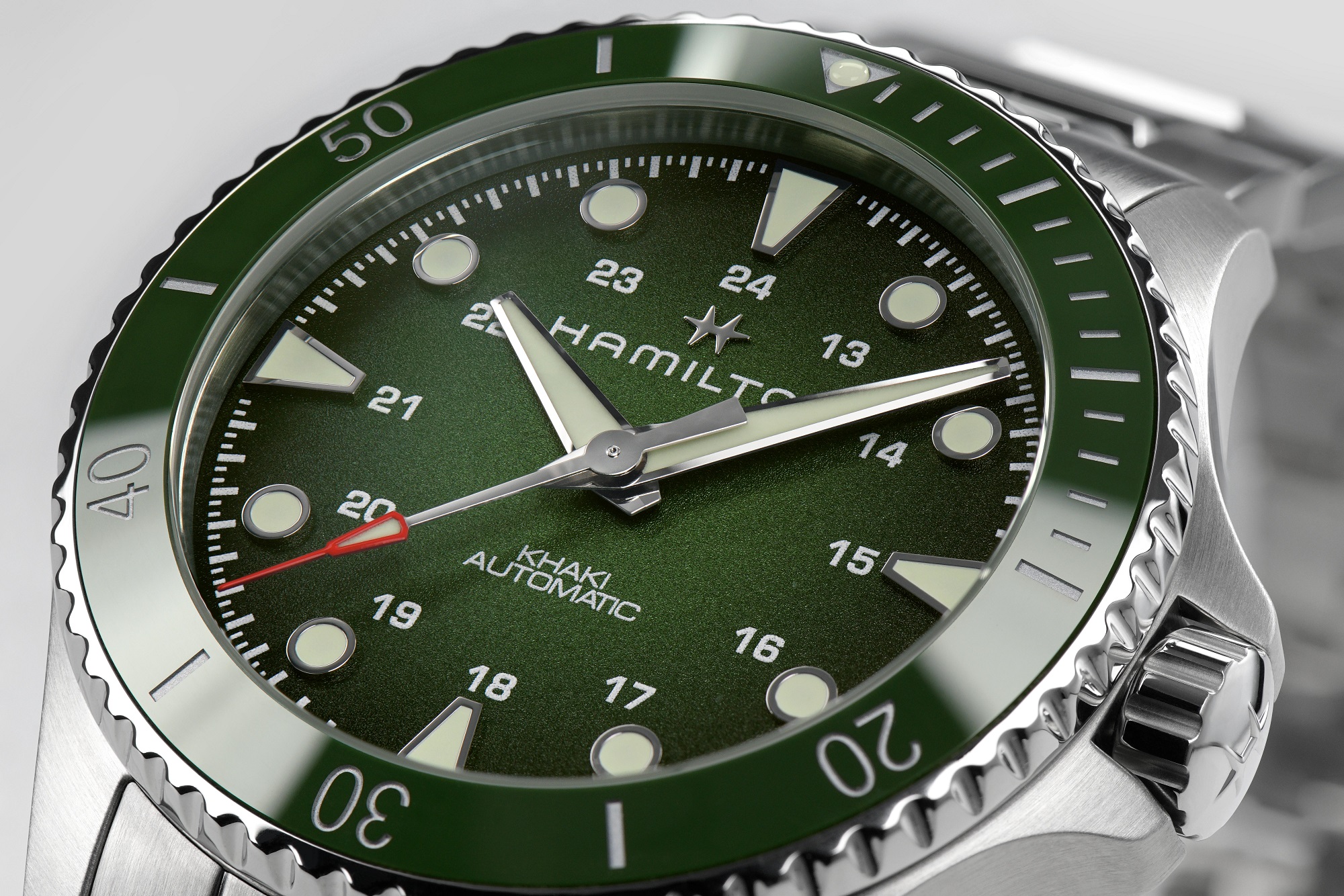 HAMILTON Khaki Navy Scuba Auto Green Dial 43mm Silver Stainless Steel Bracelet H82525160 - 4