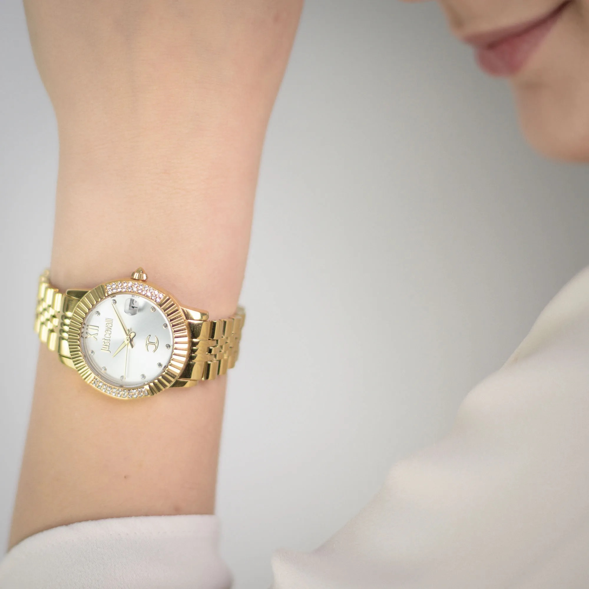 JUST CAVALLI Glam Silver Dial 32mm Gold Stainless Steel Bracelet JC1L199M0025 - 4