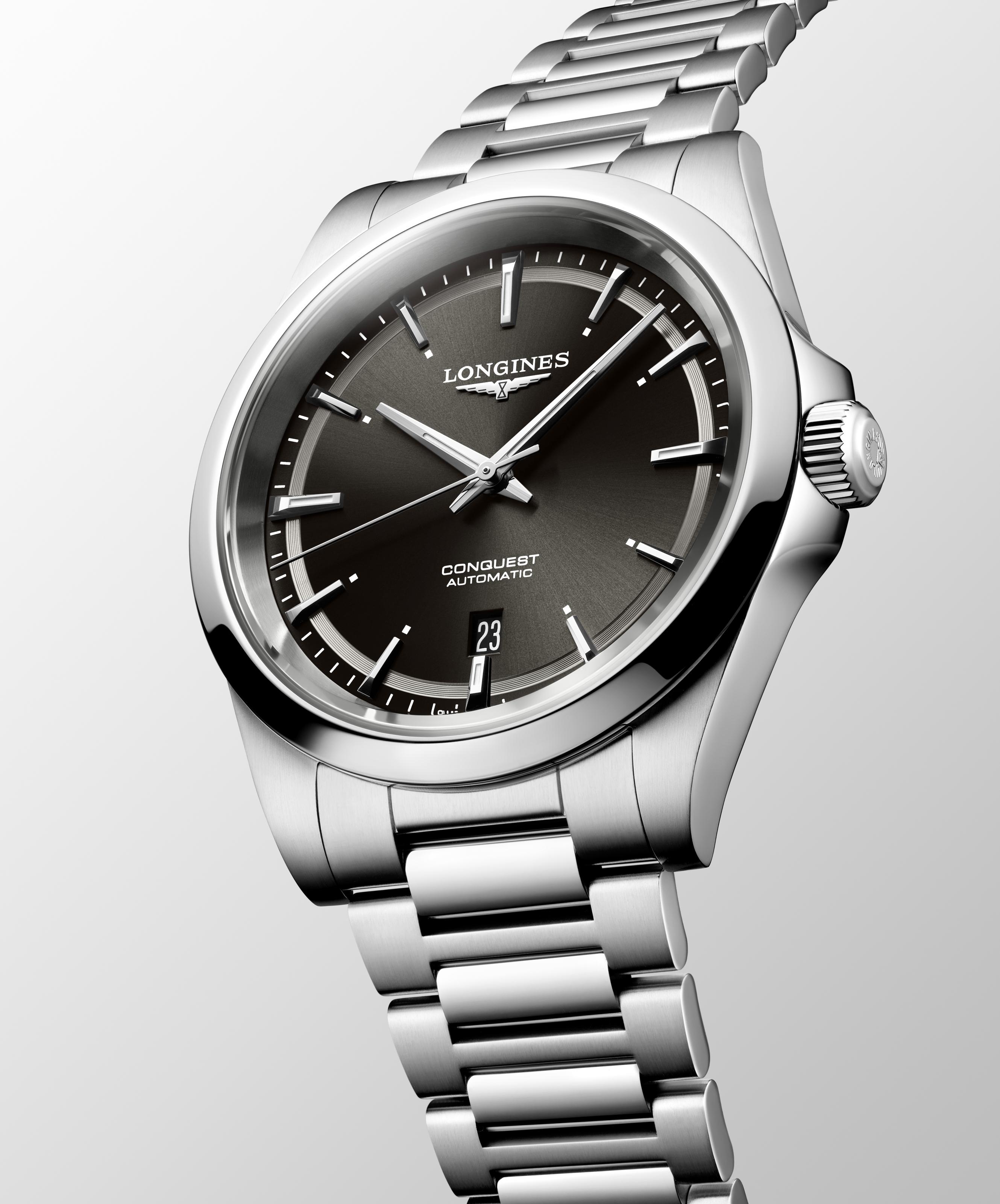 LONGINES Conquest Automatic Sunray Black Dial 41mm Silver Stainless Steel Bracelet L38304526 - 