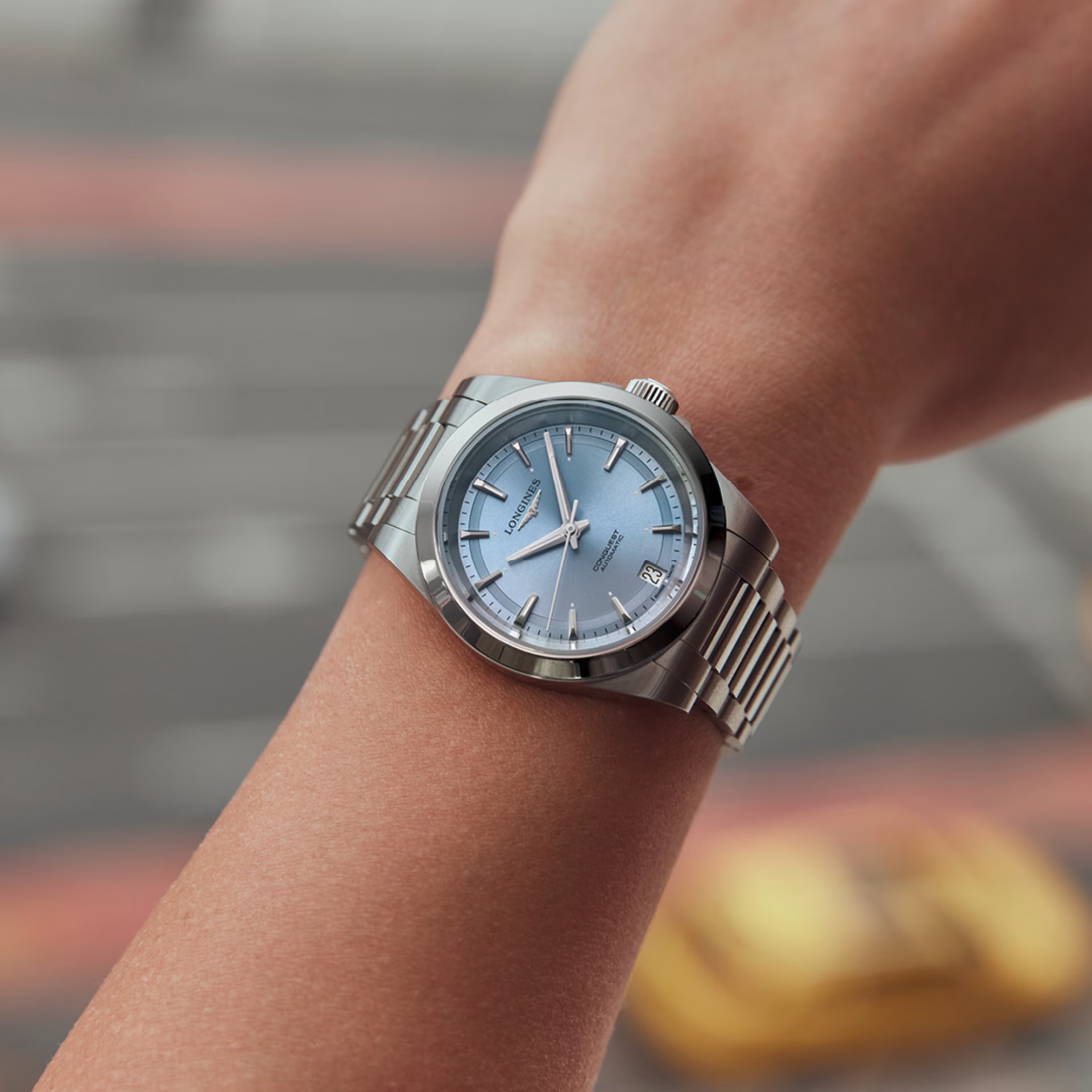 LONGINES Conquest Automatic Sunray Light Blue Dial 34mm Silver Stainless Steel Bracelet L34304926 - 6