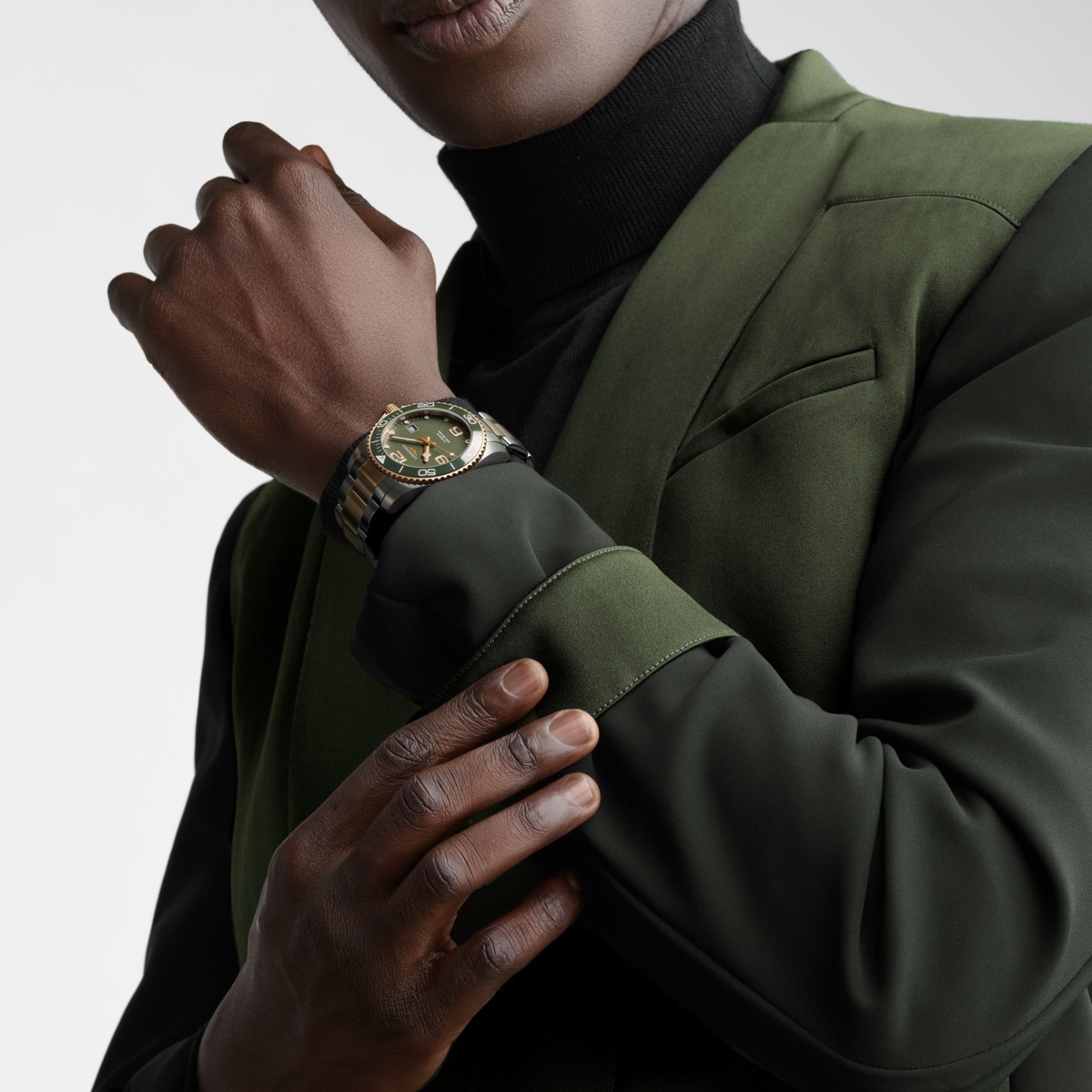 LONGINES Hydro Conquest Ceramic Automatic 41mm Two Tone Gold & Silver Stainless Steel Bracelet L37813067 - 6