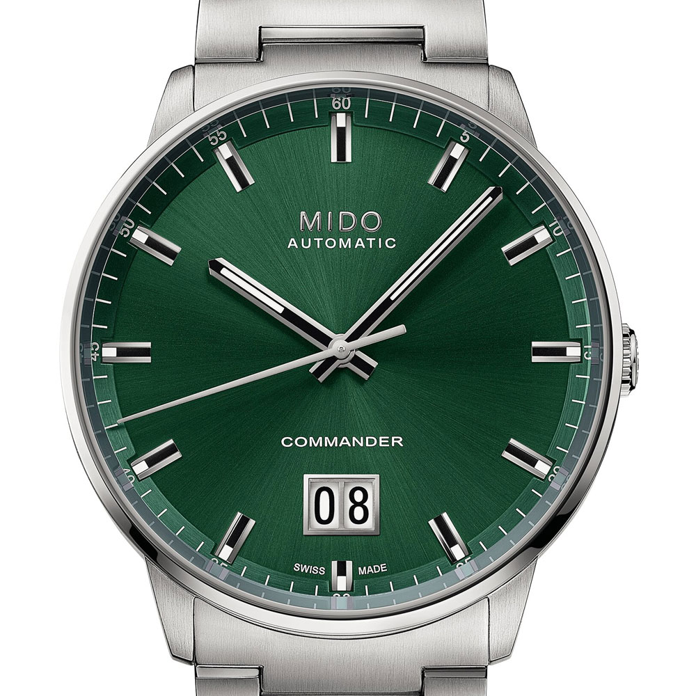 MIDO Commander Big Date Automatic Green Dial 42mm Silver Stainless Steel Bracelet M021.626.11.091.00 - 2