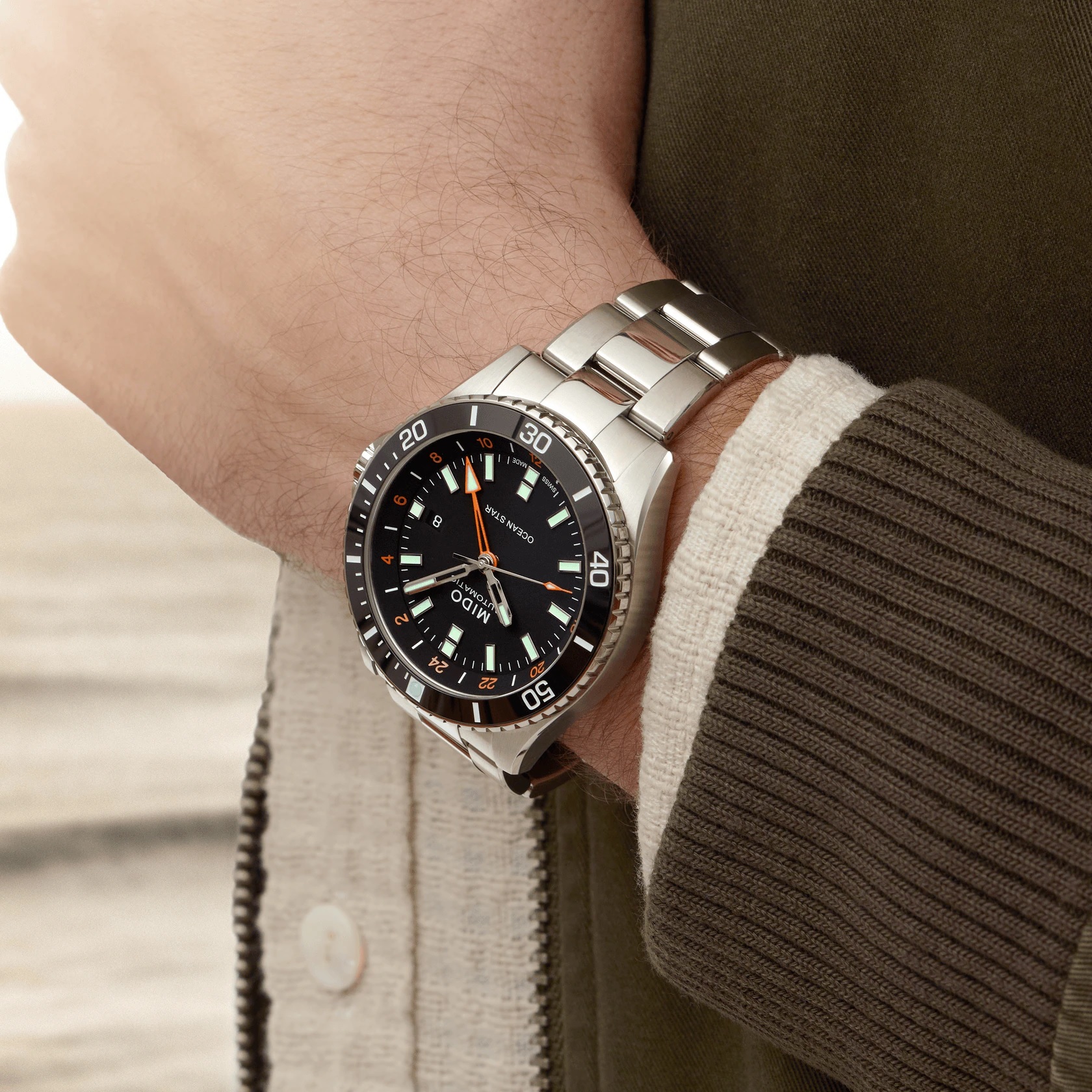 MIDO Ocean Star GMT Black Dial 44mm Silver Stainless Steel Bracelet M026.629.11.051.01 - 4