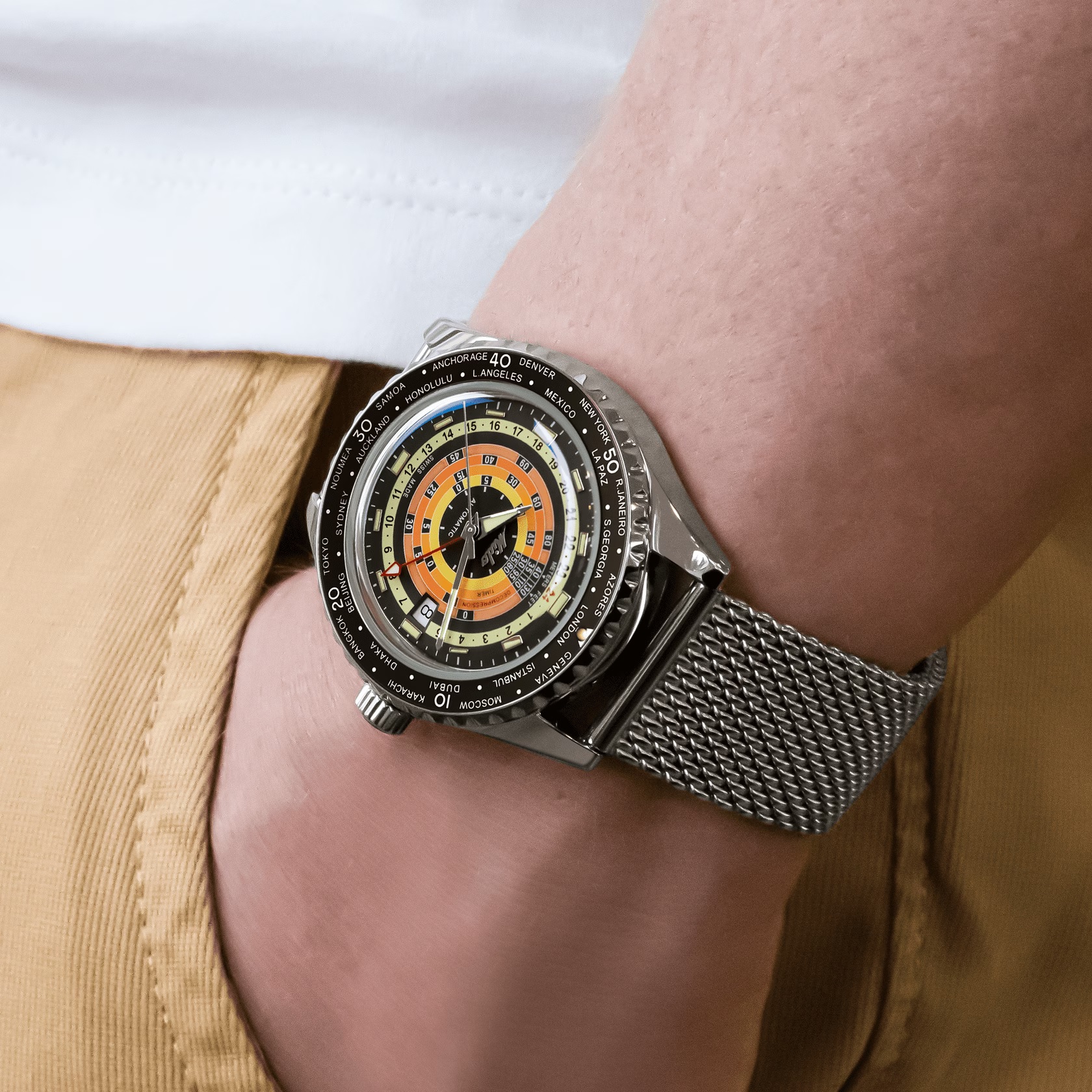 MIDO Ocean Star Decompression World Timer Black Automatic 40.5mm Silver Stainless Steel Mesh Bracelet M026.829.17.051.00 - 2