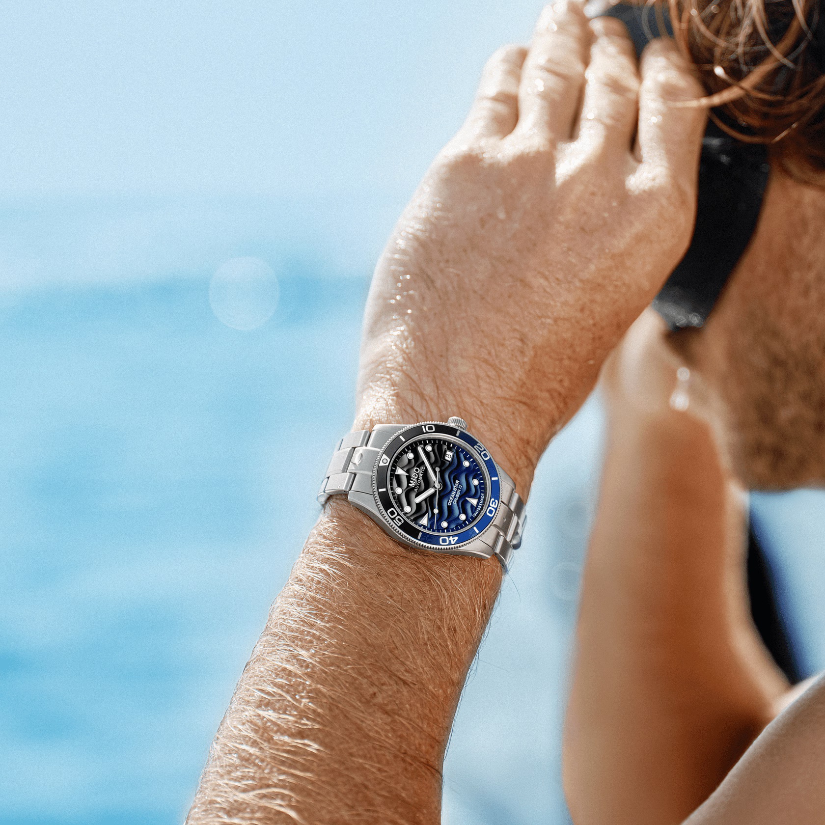 MIDO Ocean Star 39 Blue Gradient Dial Automatic 39mm Silver Stainless Steel Bracelet M026.907.11.041.00 - 4