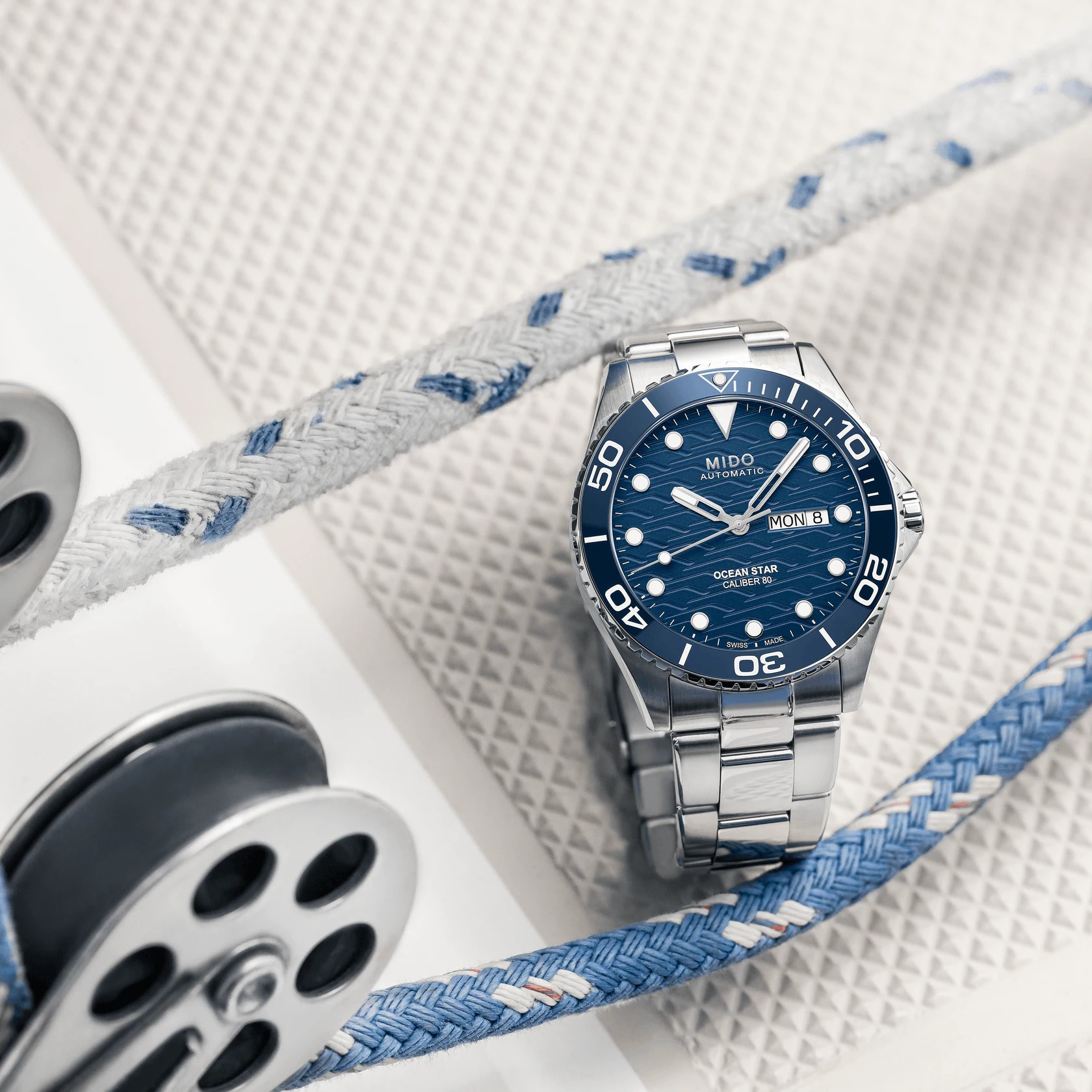 MIDO Ocean Star 200 Blue Dial Ceramic Automatic 42.5mm Silver Stainless Steel Bracelet M042.430.11.041.00 - 4