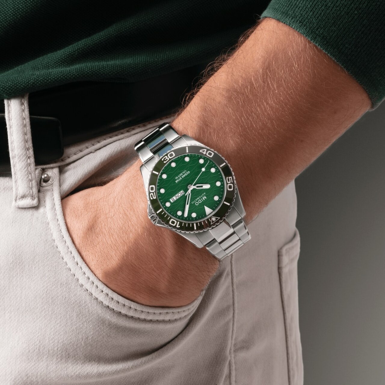 MIDO Ocean Star 200 Green Dial Ceramic Automatic 42.5mm Silver Stainless Steel Bracelet M042.430.11.091.00 - 3