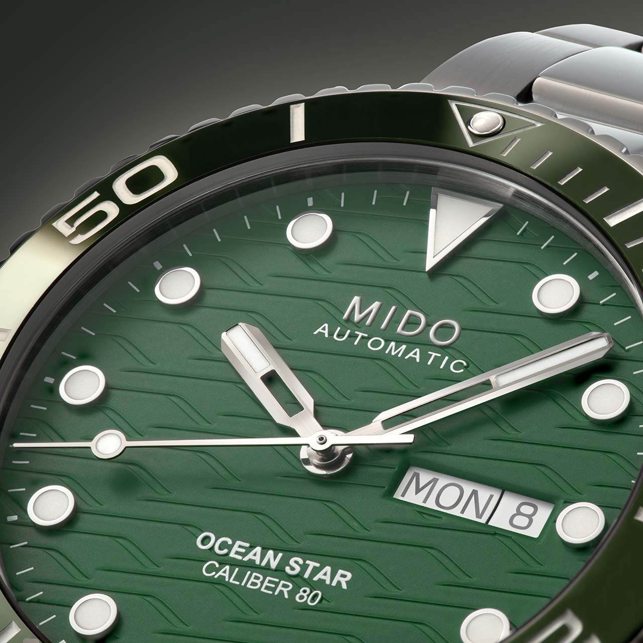 MIDO Ocean Star 200 Green Dial Ceramic Automatic 42.5mm Silver Stainless Steel Bracelet M042.430.11.091.00 - 4