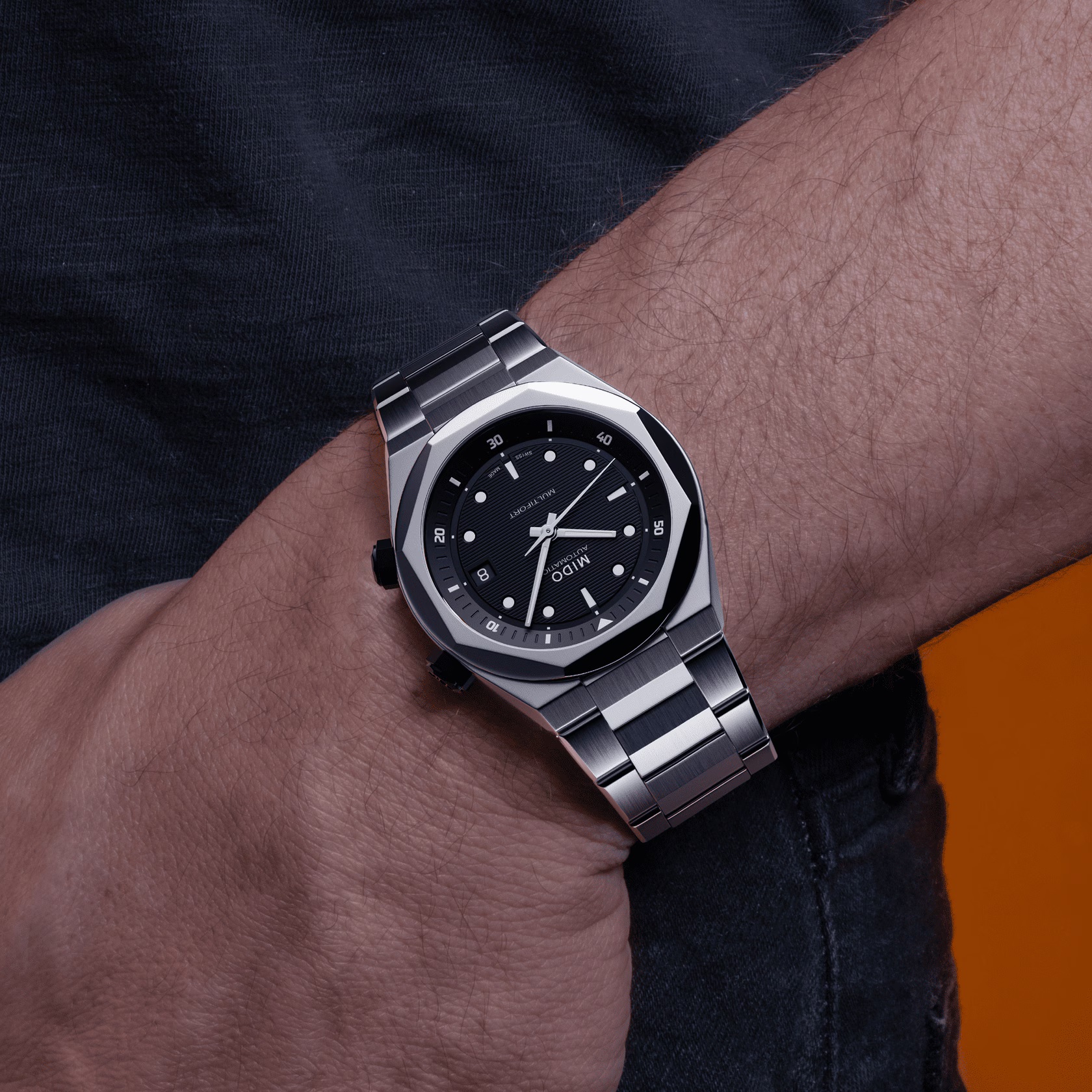 MIDO Multifort Multifort 8 Two Crowns Black Dial 38.4 x 40mm Silver Stainless Steel Bracelet M047.507.11.051.00 - 4