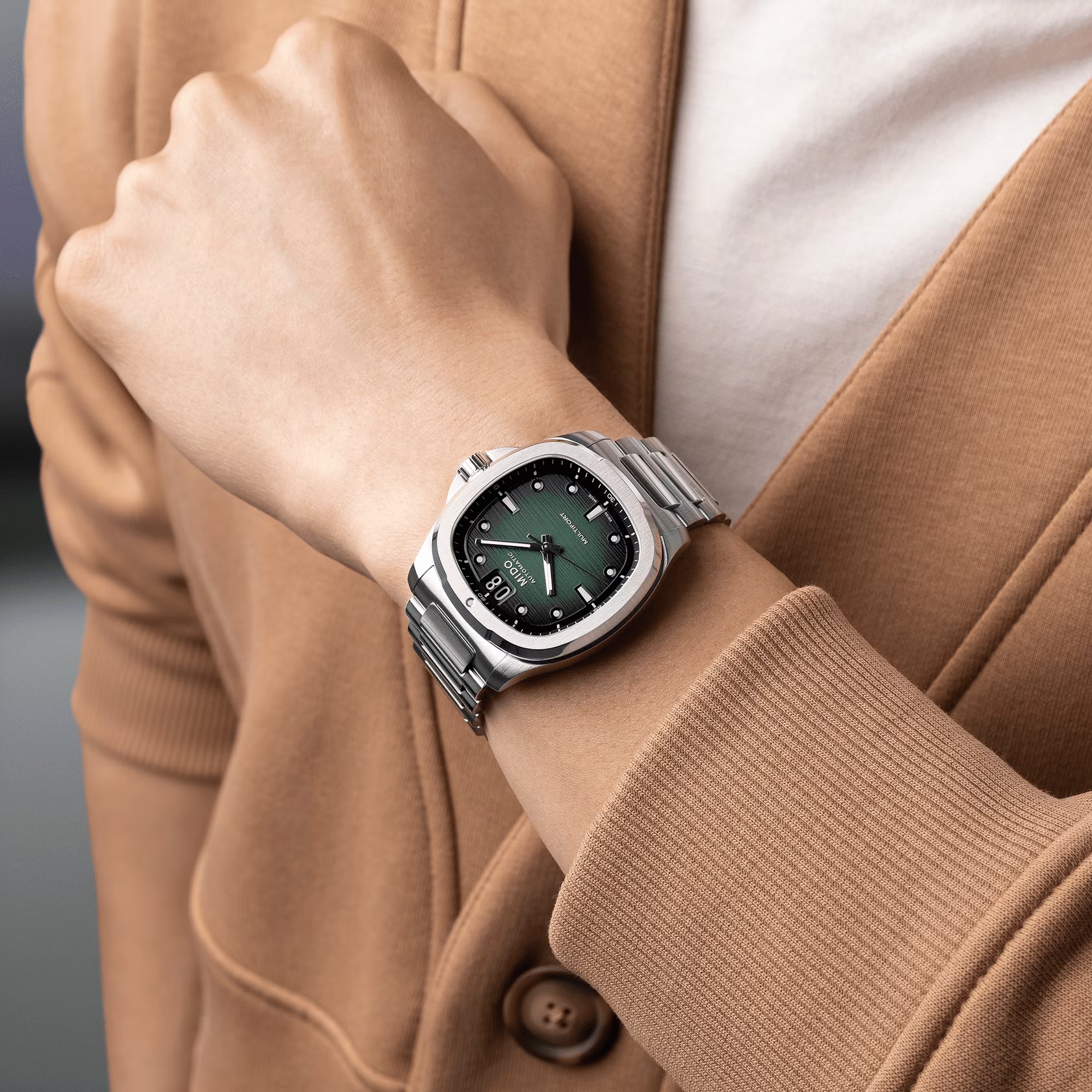 MIDO Multifort TV Big Date Green Dial Automatic 40.00 x 39.20mm Silver Stainless Steel Bracelet M049.526.11.091.00 - 5