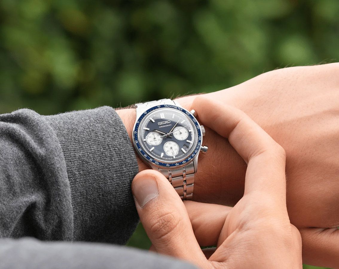 SEIKO Racing Sports Chronograph Blue Dial 38.7mm Silver Stainless Steel Bracelet SSB477P1 - 5