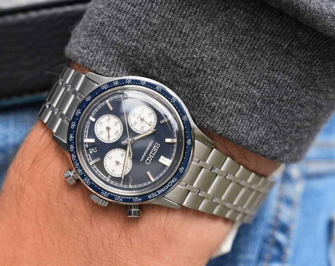 SEIKO Racing Sports Chronograph Blue Dial 38.7mm Silver Stainless Steel Bracelet SSB477P1 - 4