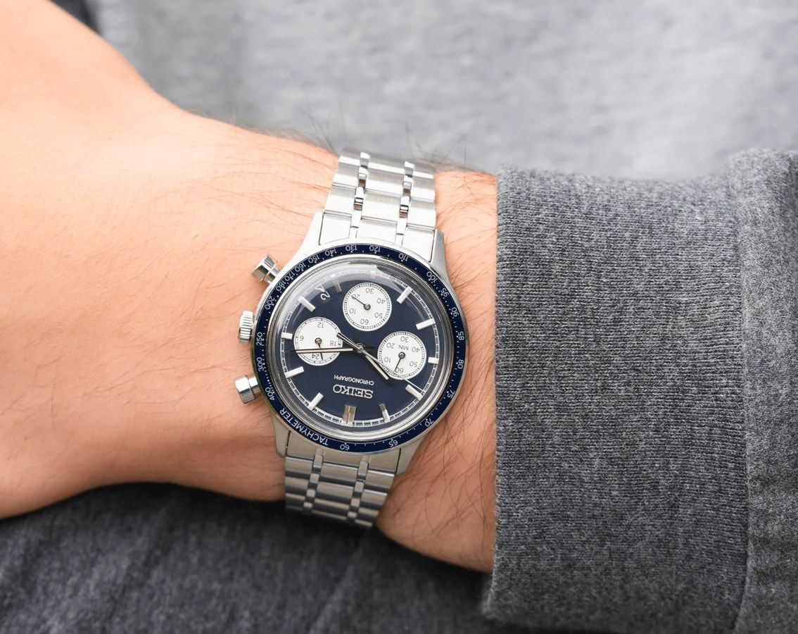 SEIKO Racing Sports Chronograph Blue Dial 38.7mm Silver Stainless Steel Bracelet SSB477P1 - 6