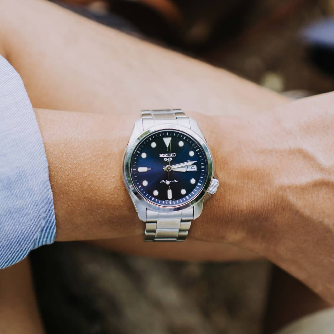 SEIKO 5 Sports Automatic Blue Dial 40mm Silver Stainless Steel Bracelet SRPE53K1F - 7