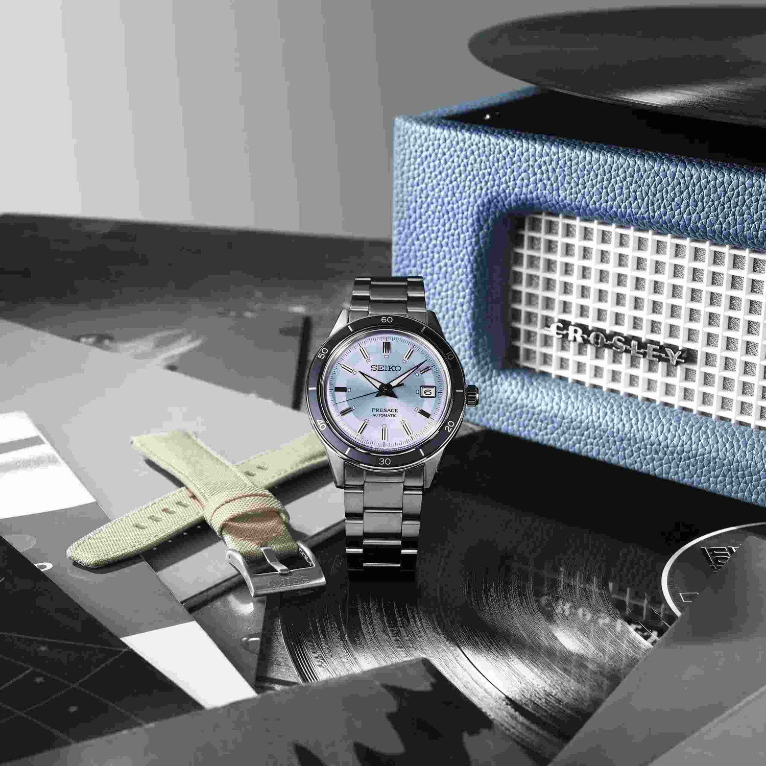 SEIKO Presage Style 60's European Exclusive ‘Retro Blue’ Automatic Limited Edition 40.8mm Silver Stainless Steel Bracelet SRPL19J1 - 4