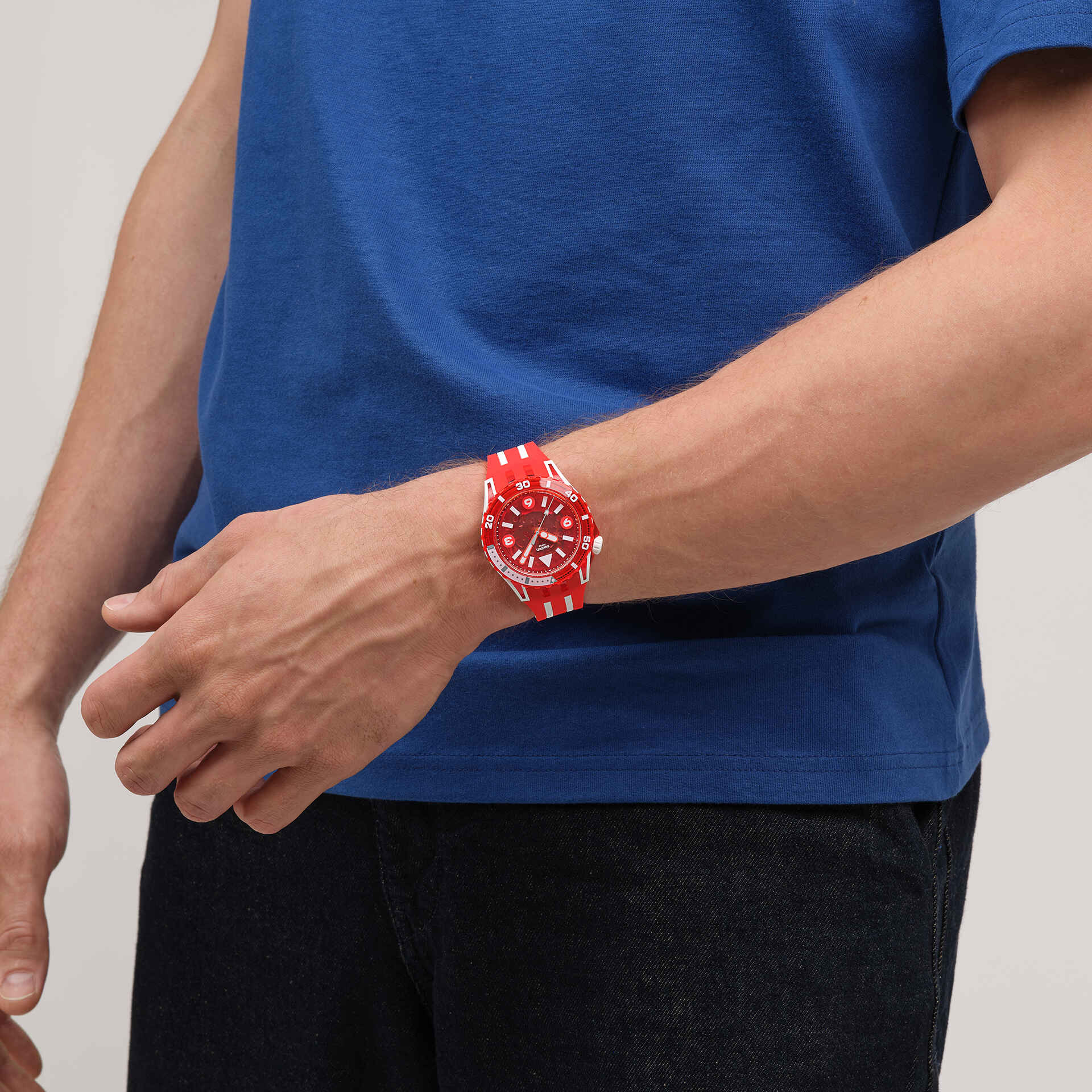 SWATCH Scubaqua Lion's Mane 44mm Red Silicone Strap SSCU09R100 - 