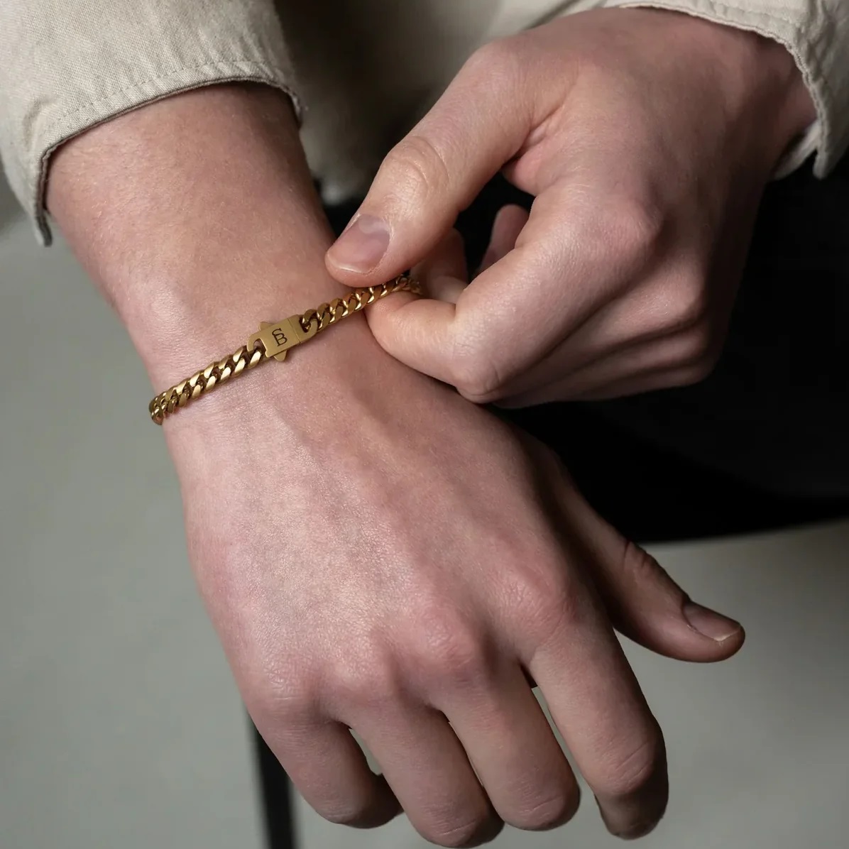STEEL & BARNETT Svelte Stephen Men's Bracelet in Gold-Plated Stainless Steel SSTBSS001 - 