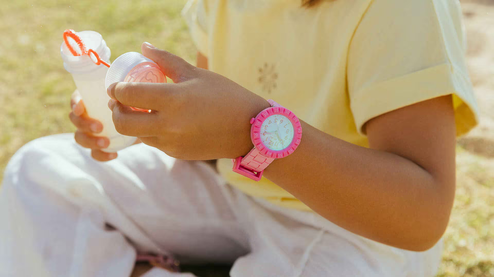 FLIK FLAK Summer Splash Pink Splash 36.70mm Pink Silicon Strap ZFCSP125 - 4