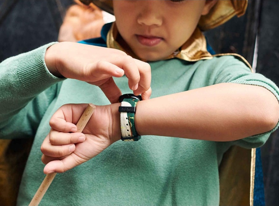 FLIK FLAK Tales From The World Wizarmazing 34.75mm Multicolor Silicone Strap ZFPSP061 - 6
