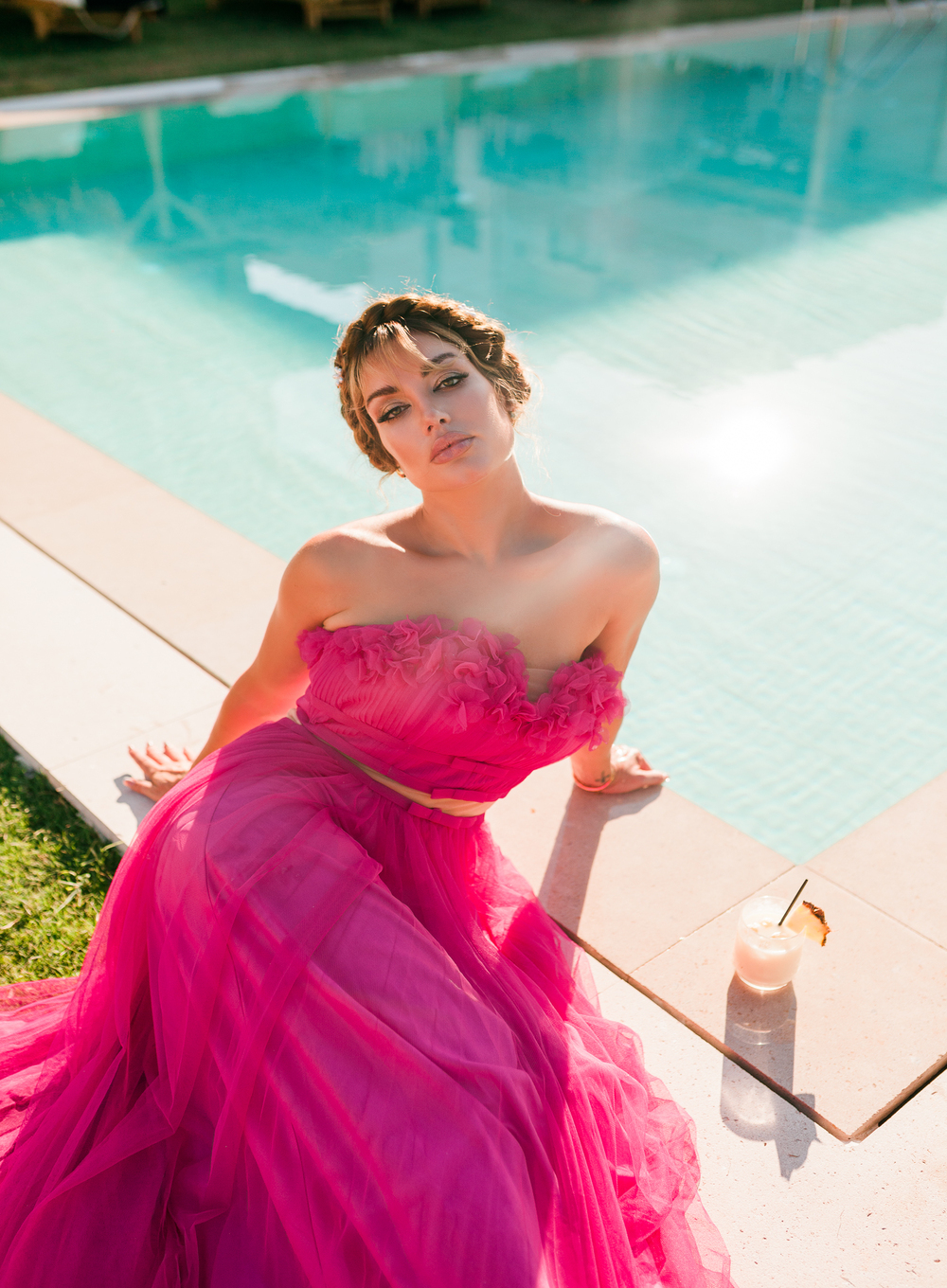 Isabella - Αέρινο και ρομαντικό στράπλες φόρεμα από τούλι - Φούξια