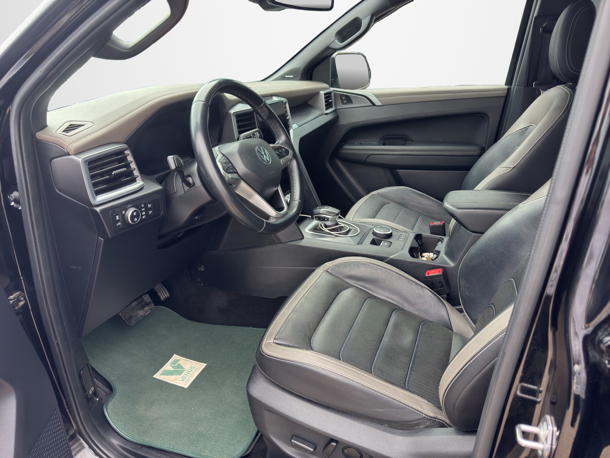 VW Amarok Aventura V6 4x4 Double-Cabin TDI Automatic 2023 - 11