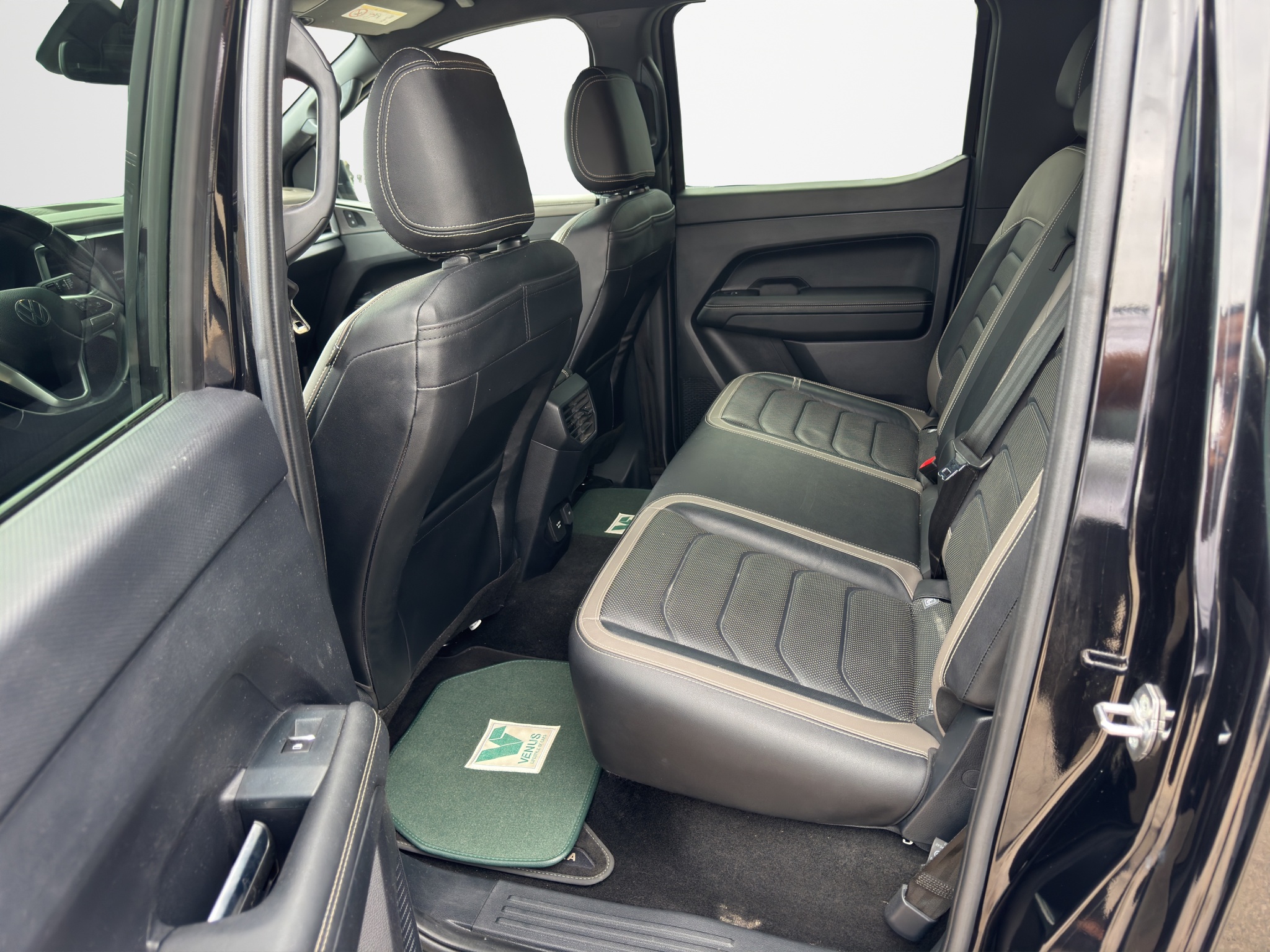 VW Amarok Aventura V6 4x4 Double-Cabin TDI Automatic 2023 - 15