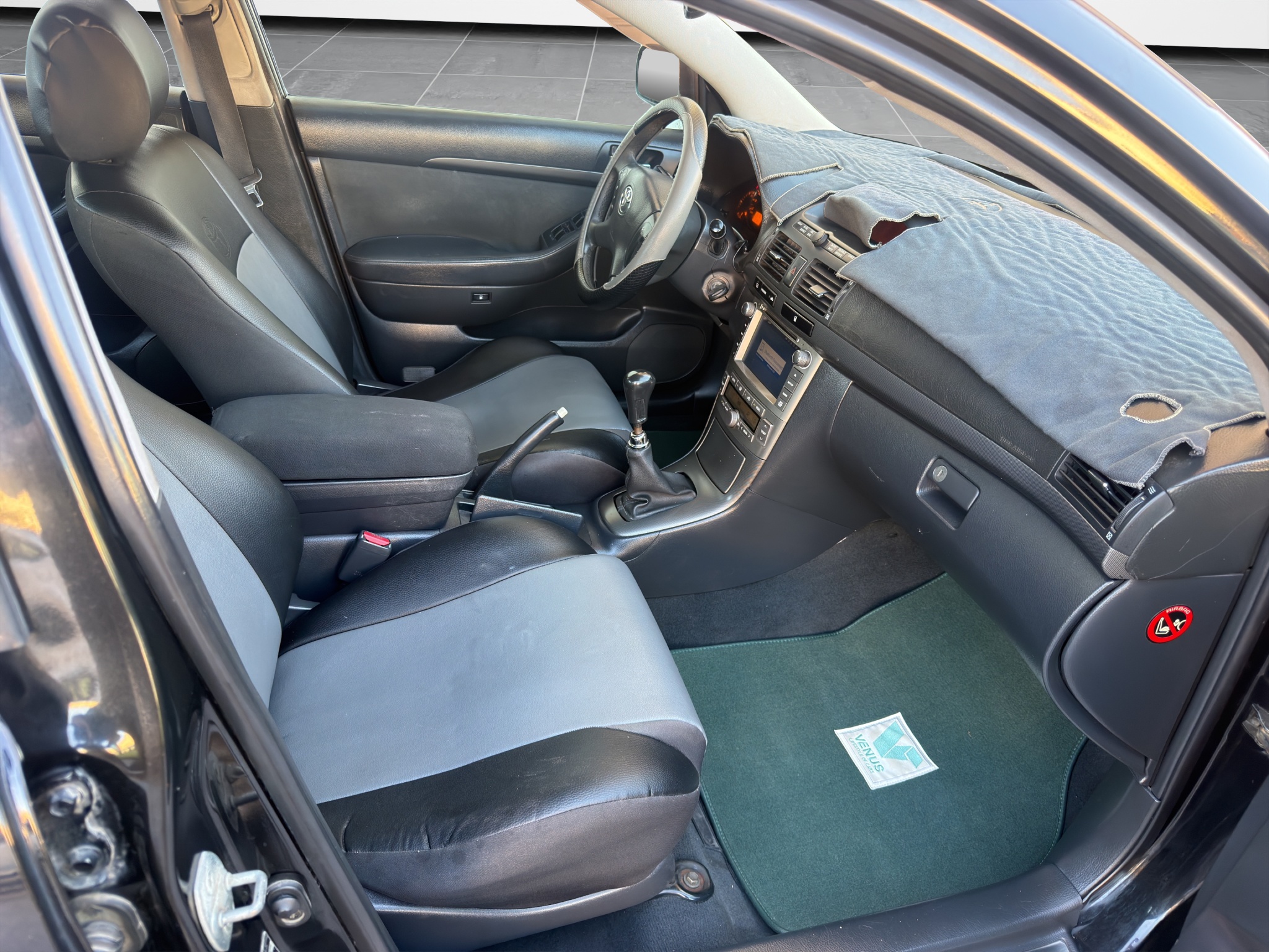 Toyota Avensis D-4D 2.0 Diesel 2003 - 19
