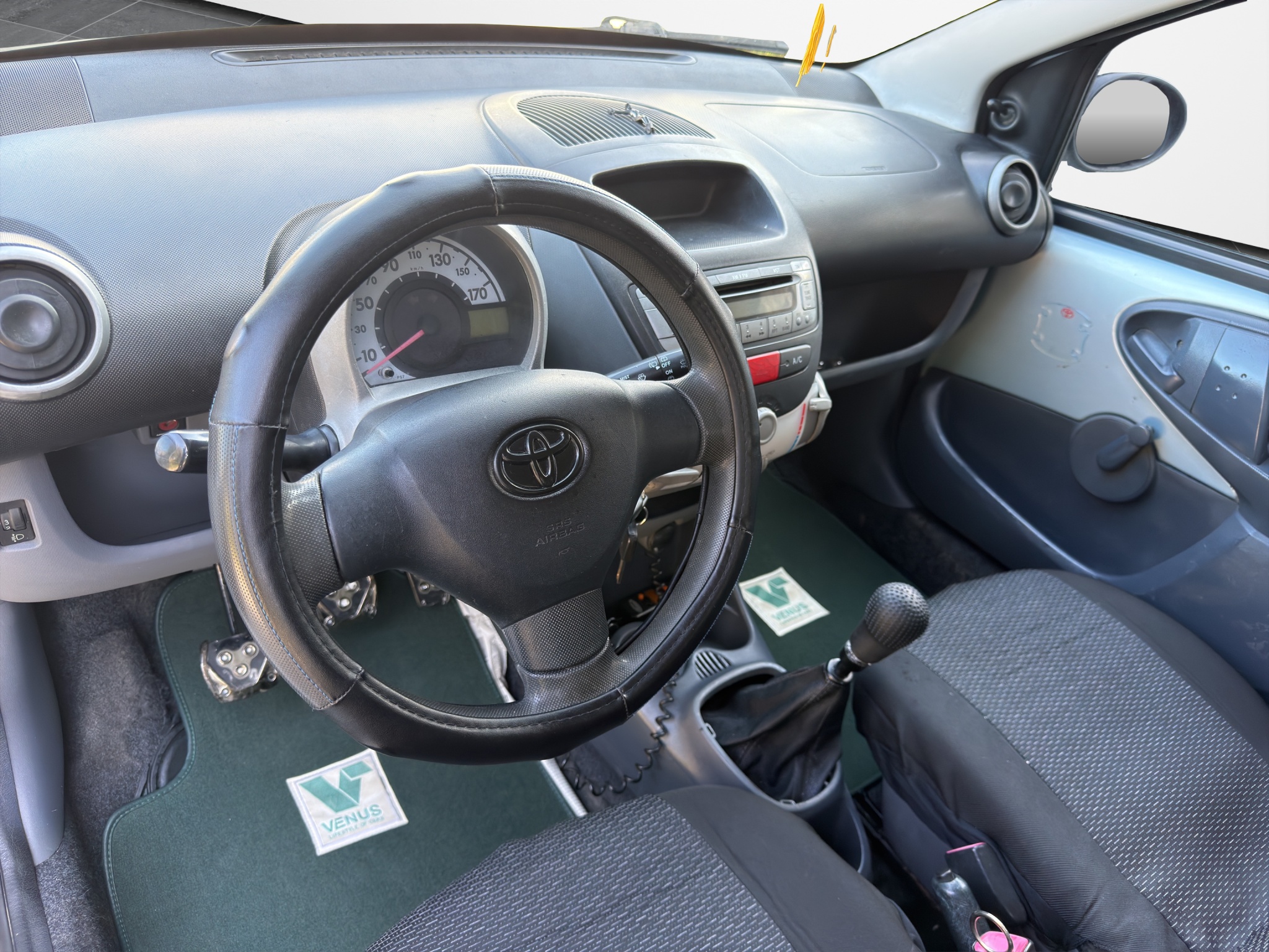 Toyota Aygo 1.0 2009 - 12