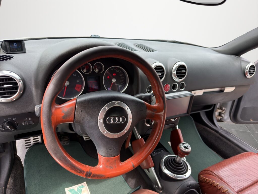 Audi TT Turbo Quattro Cabrio Roadster 2005  - 12