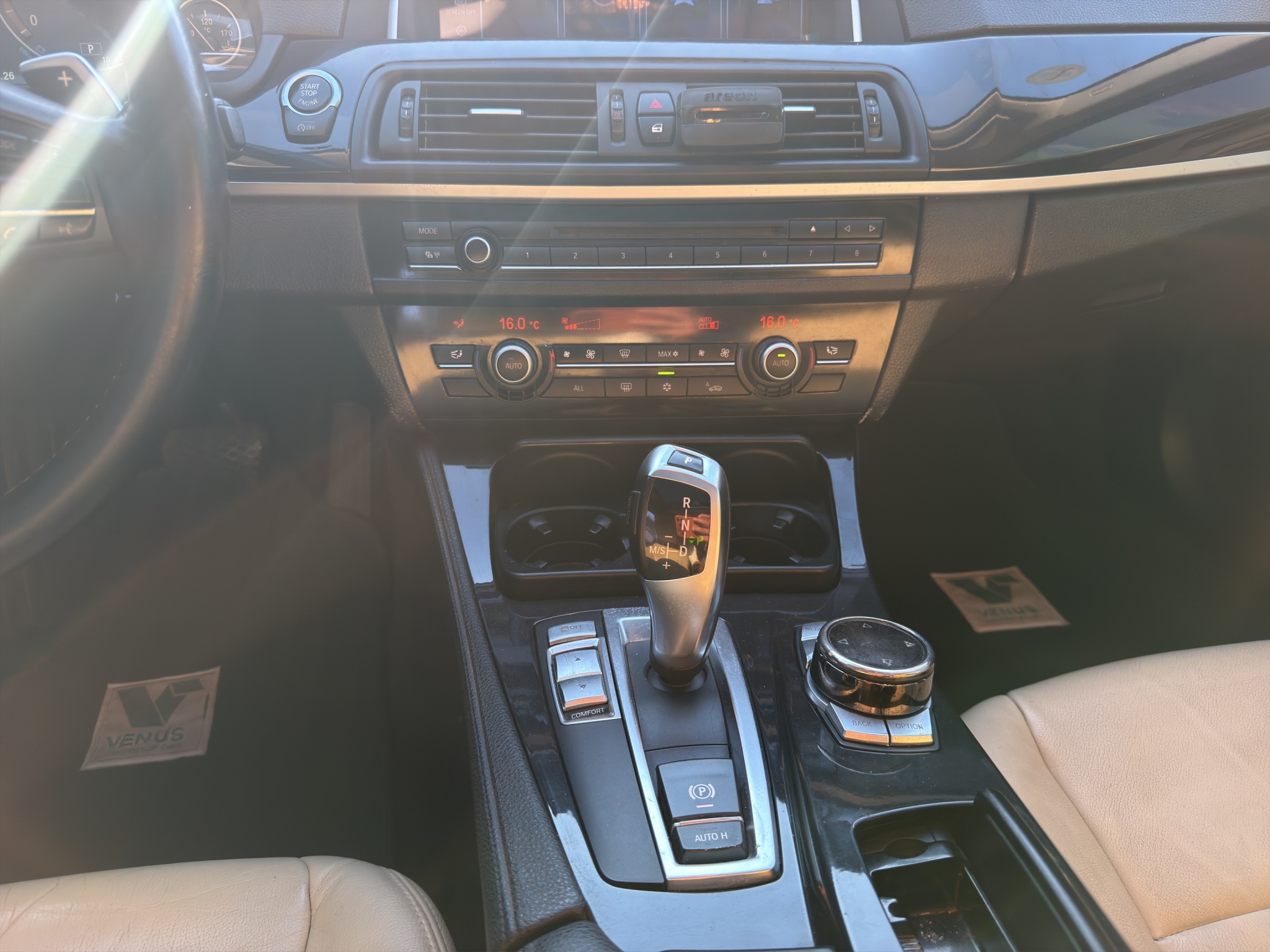 BMW 520i Look M Automatic 2012 - 16