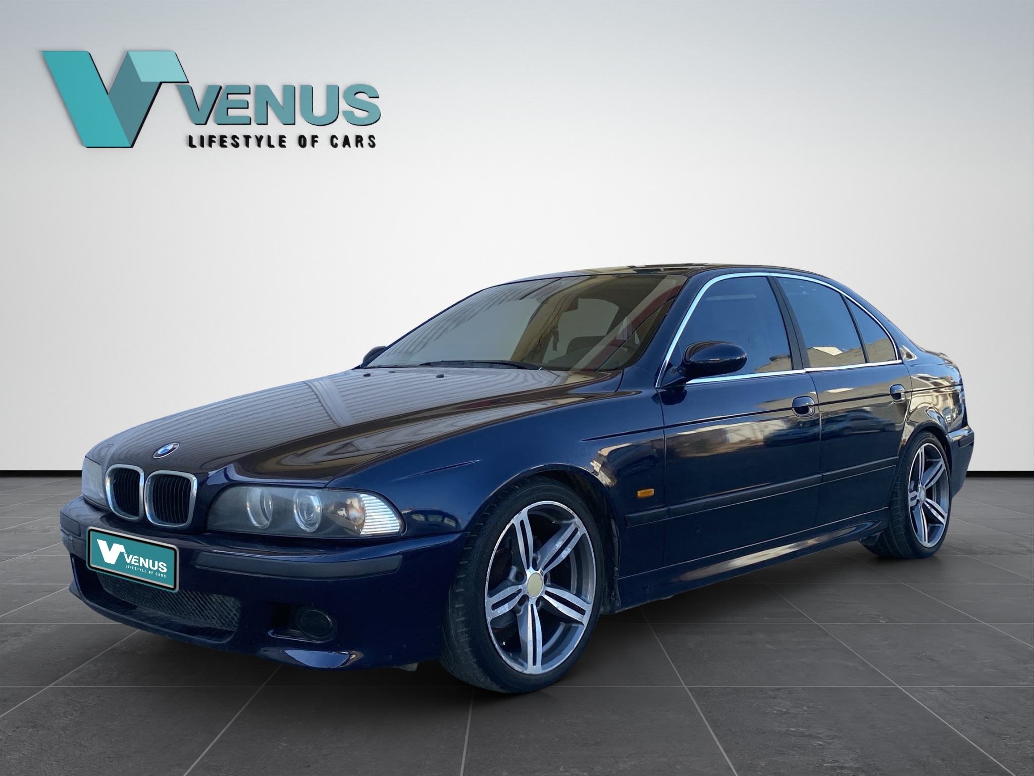 BMW 520i Executive 2001 - 