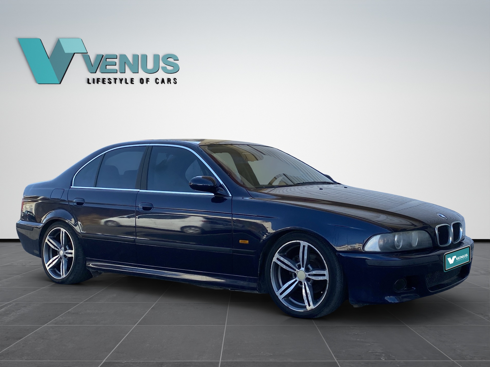 BMW 520i Executive 2001 - 2