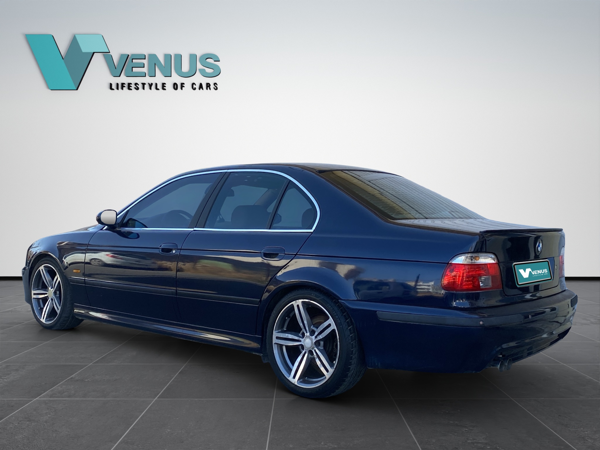 BMW 520i Executive 2001 - 3