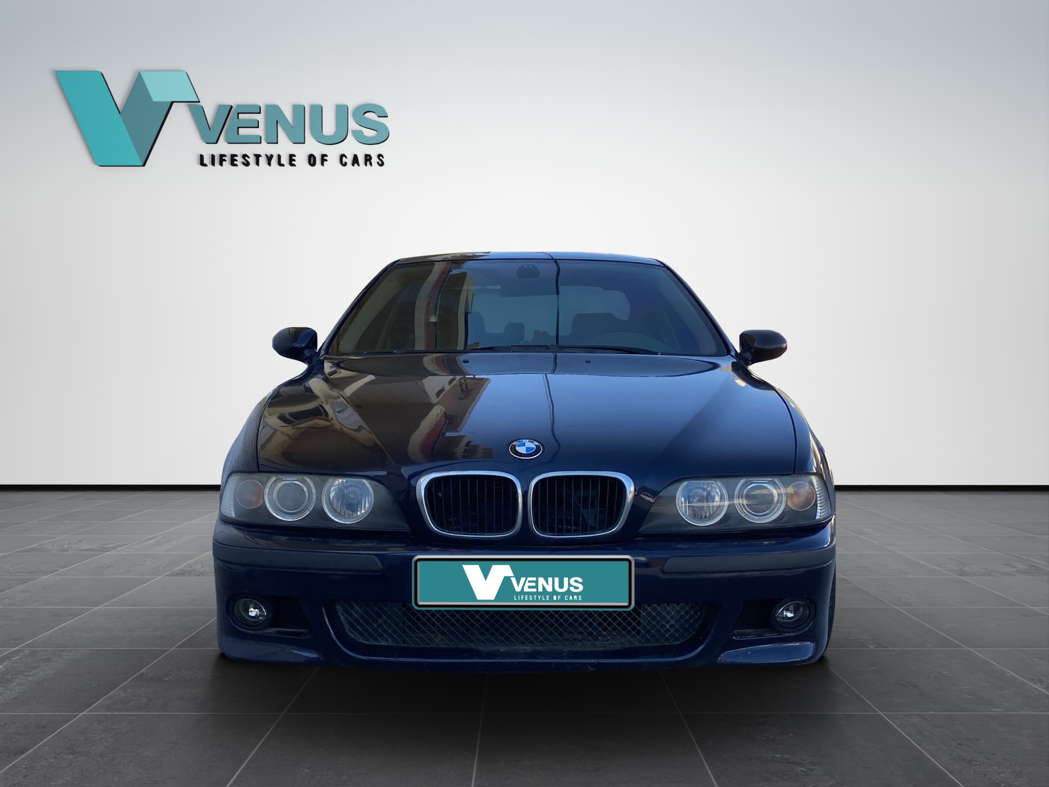 BMW 520i Executive 2001 - 5